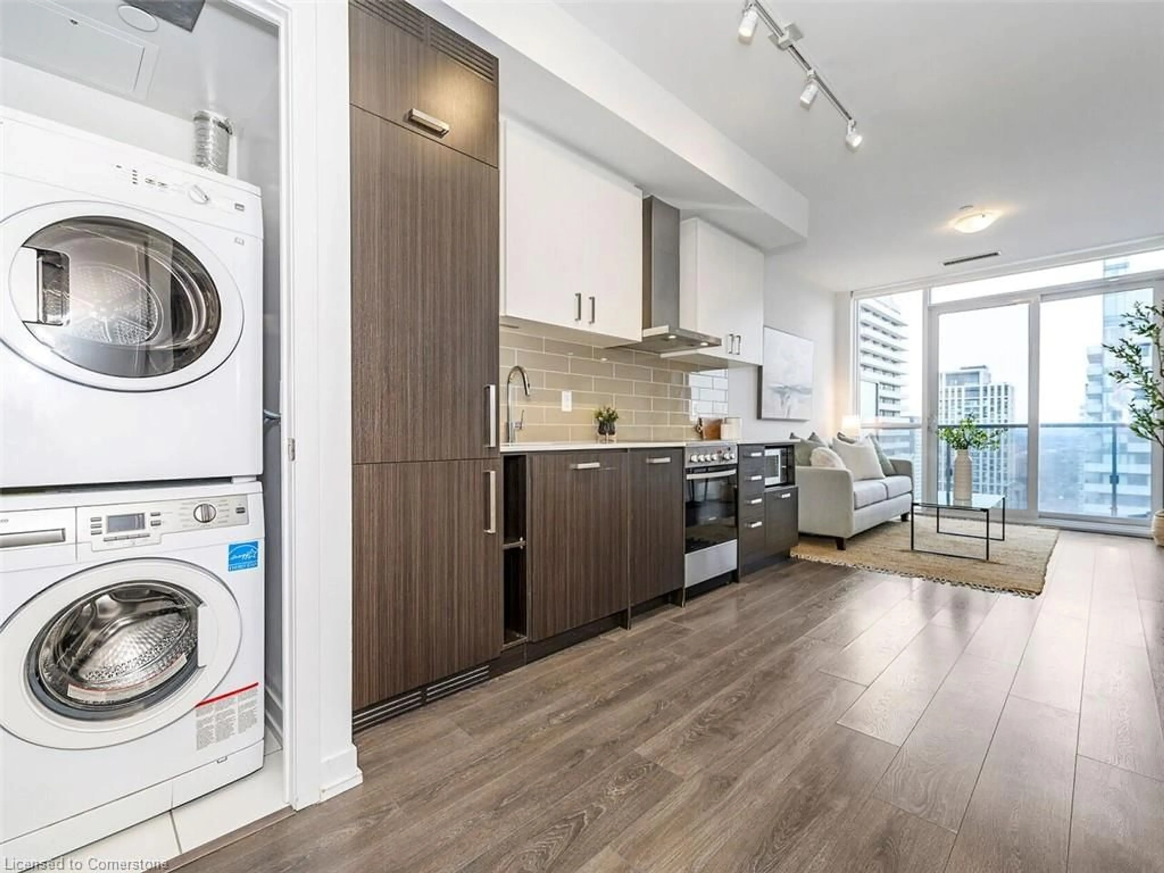 Open concept kitchen, unknown for 125 Redpath Avenue Ave #PH 104, Toronto Ontario M4S 0B5