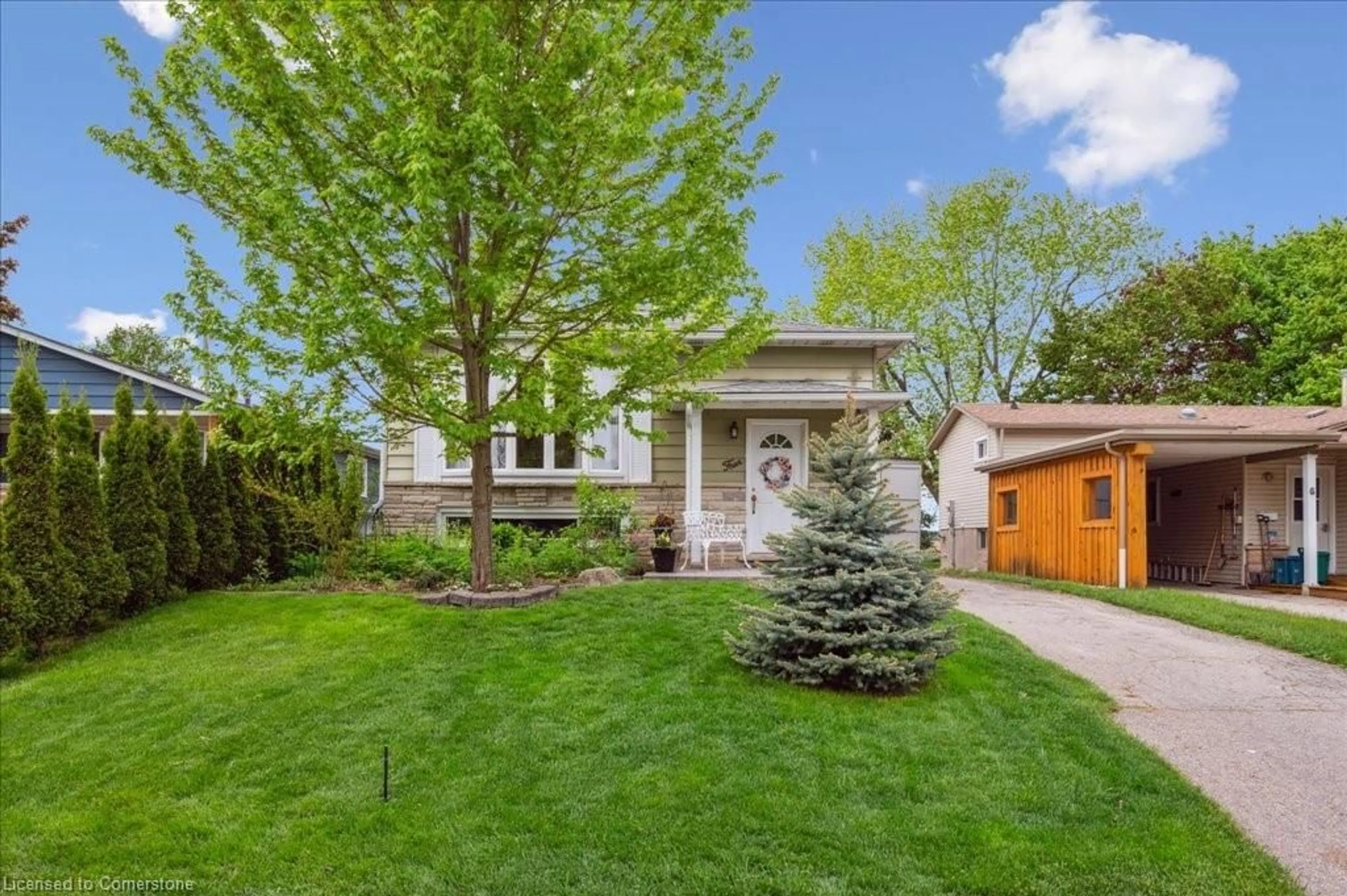 Unknown for 4 Oak Dr, Elmira Ontario N3B 1X6