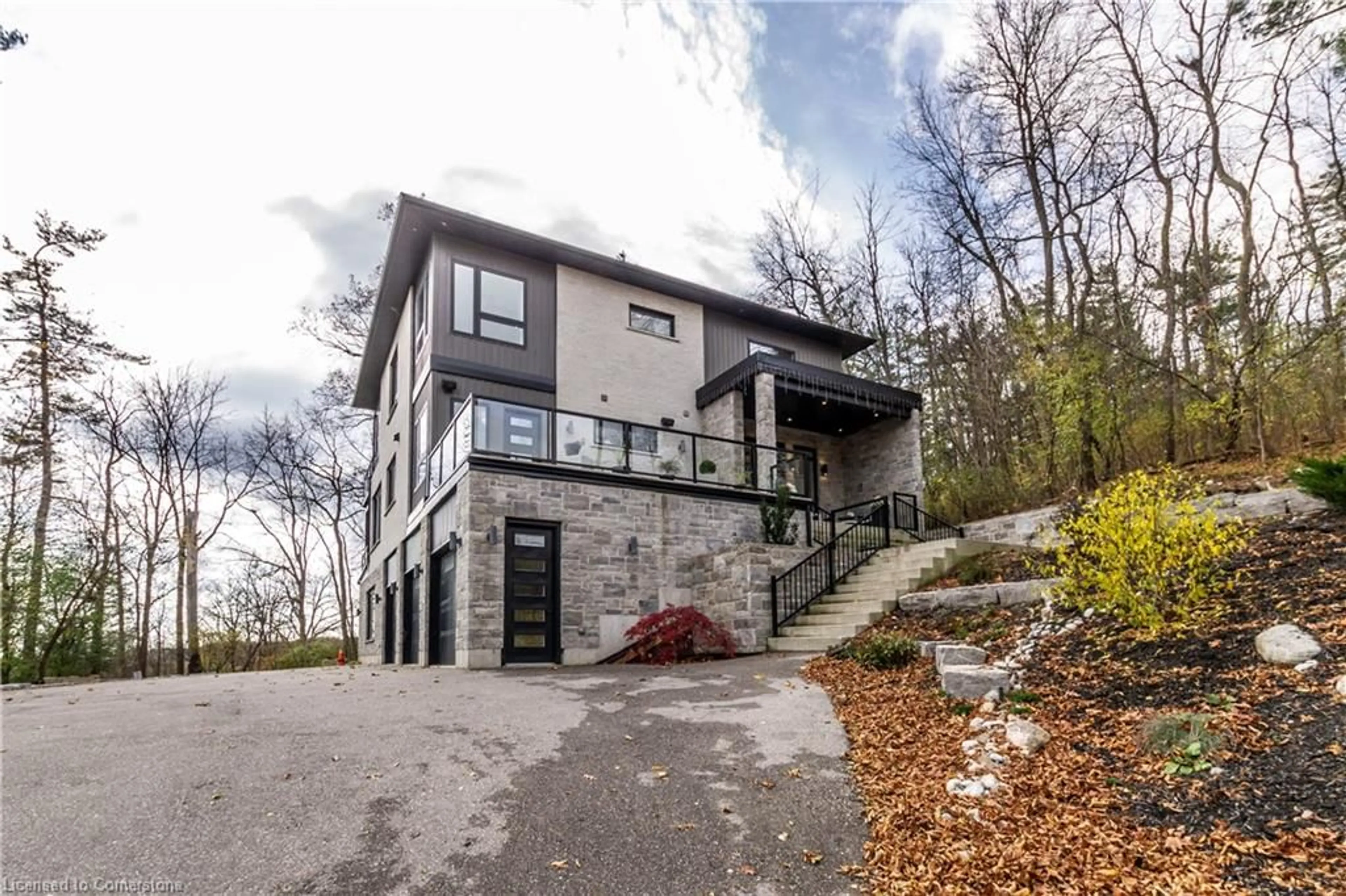 Unknown for 111 Grand Ridge Dr, Cambridge Ontario N1S 5B3