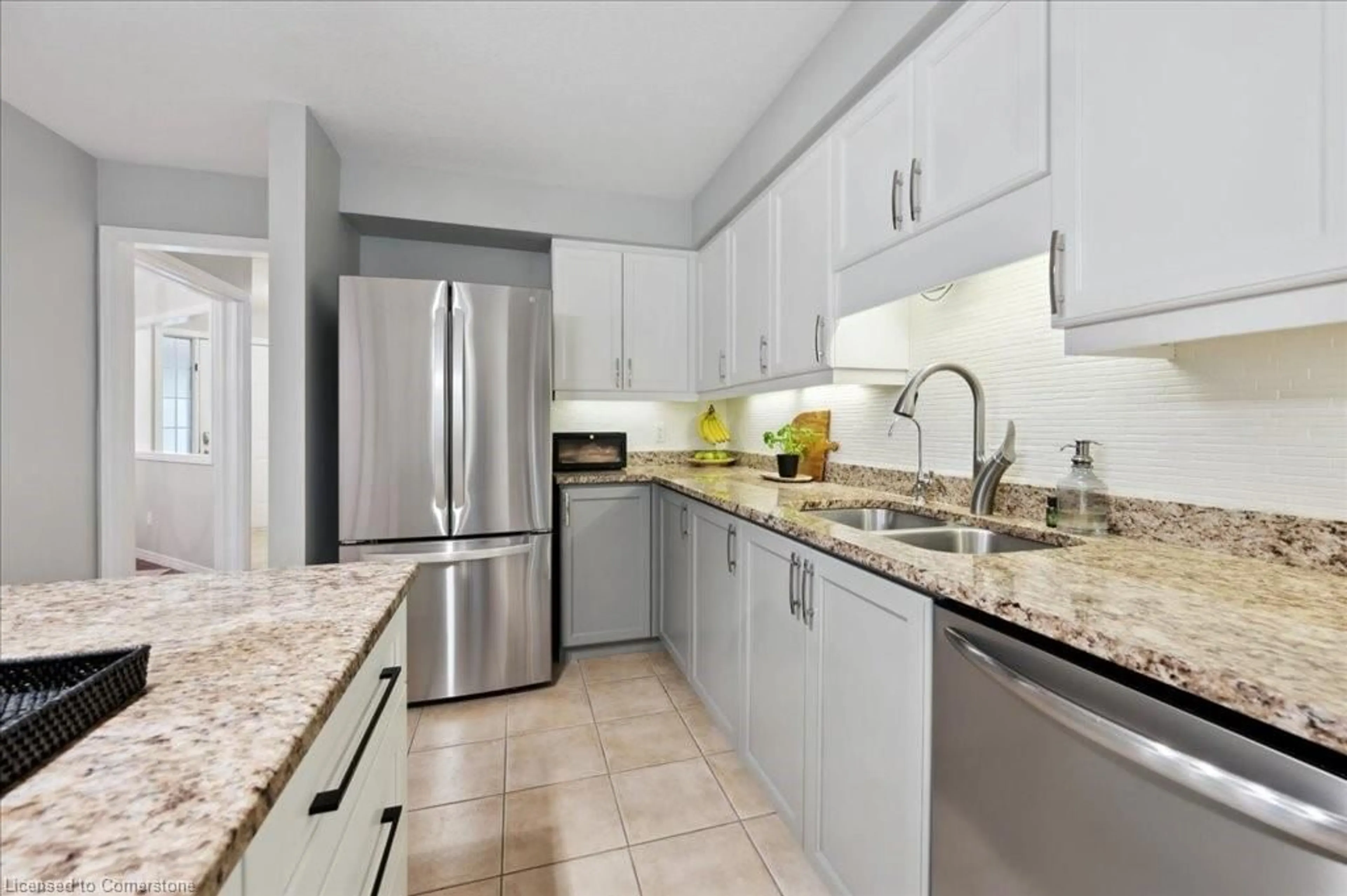 Open concept kitchen, ceramic/tile floor for 162 Marl Meadow Dr, Kitchener Ontario N2R 1L3