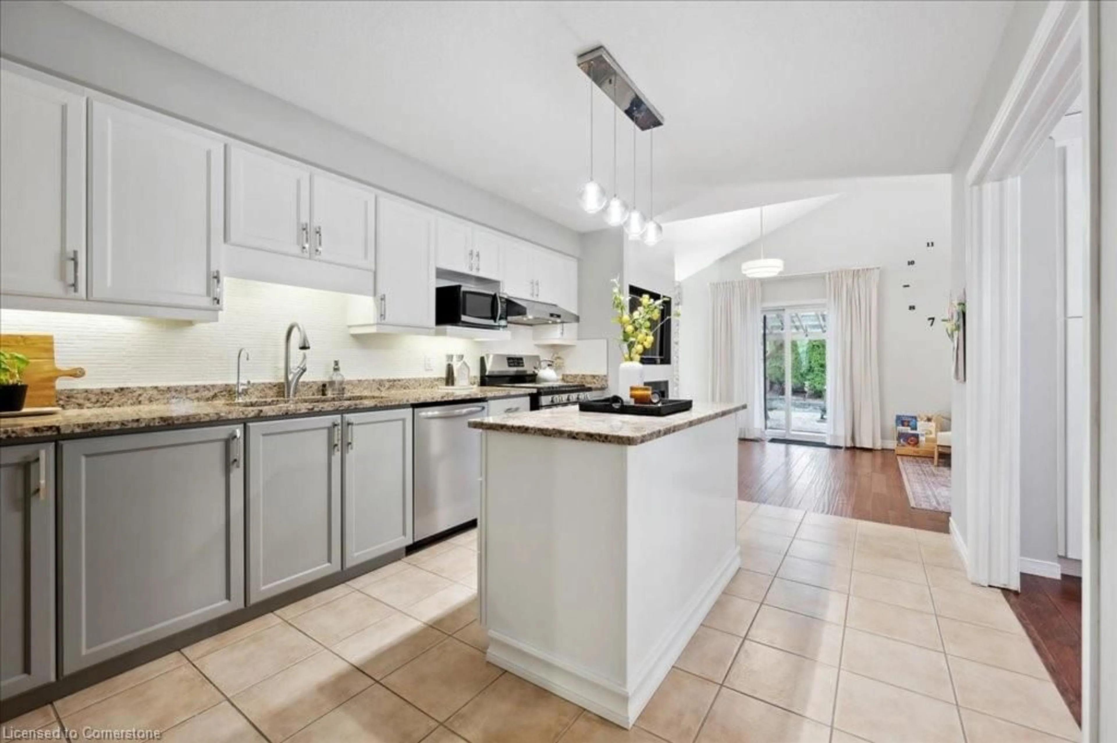 Open concept kitchen, ceramic/tile floor for 162 Marl Meadow Dr, Kitchener Ontario N2R 1L3