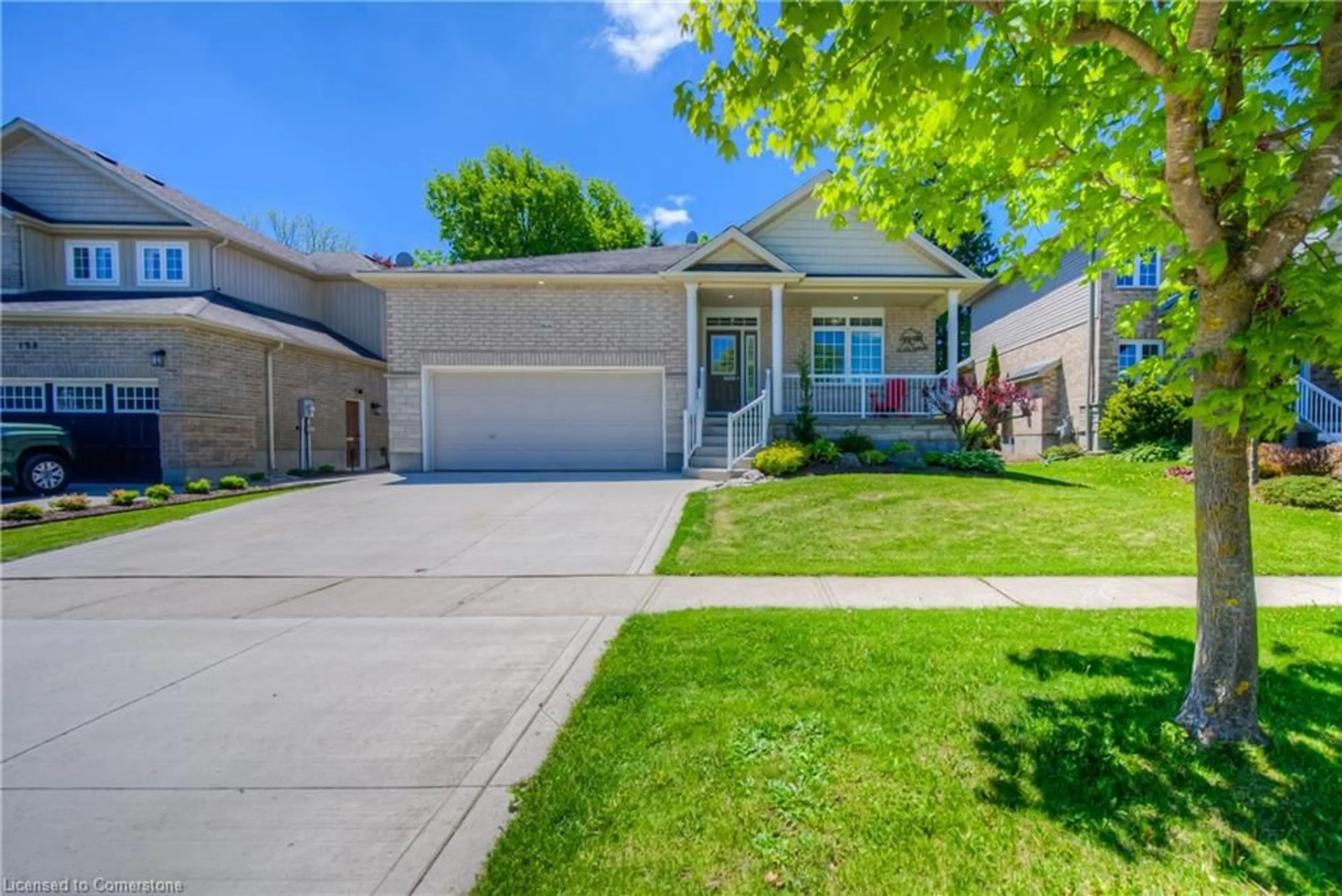 Home with vinyl exterior material, street for 166 Ferris Dr, Wellesley Ontario N0B 2T0
