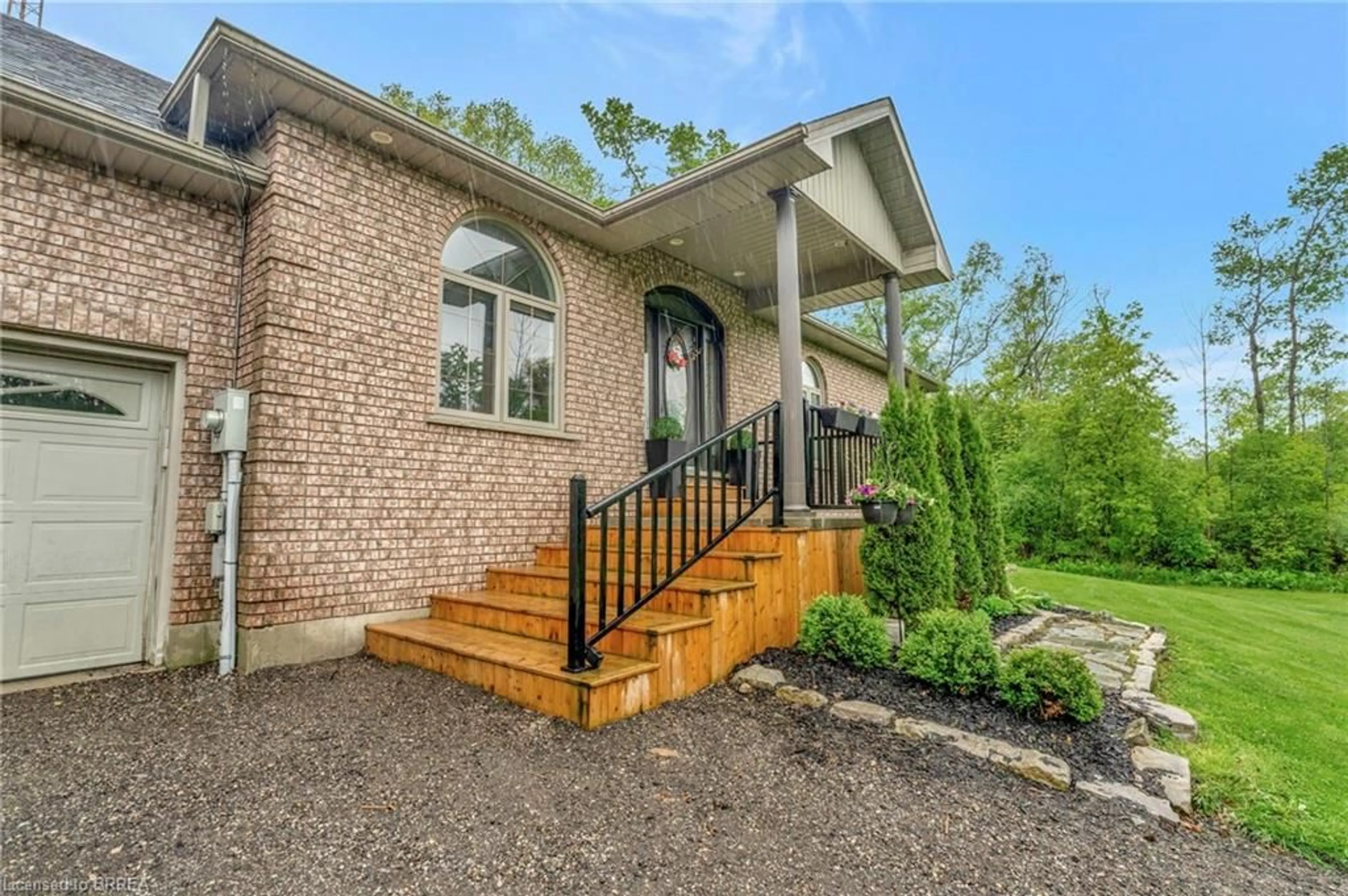 Home with brick exterior material, unknown for 30 Douglas St, Brantford Ontario N3T 0M6
