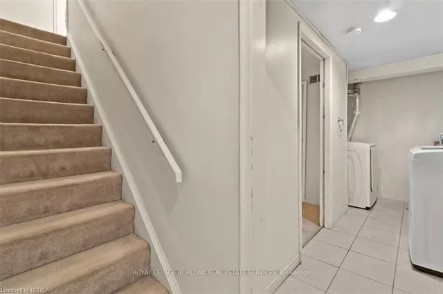 Additional image 3 of 11 Colmar Pl Unit 2