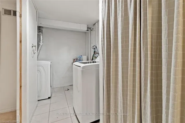 Additional image 2 of 11 Colmar Pl Unit 2
