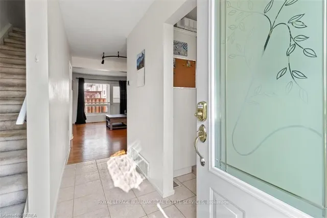 Additional image 24 of 11 Colmar Pl Unit 2