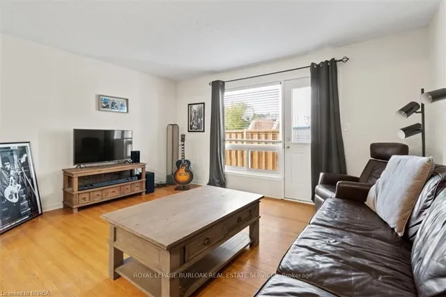 Additional image 19 of 11 Colmar Pl Unit 2