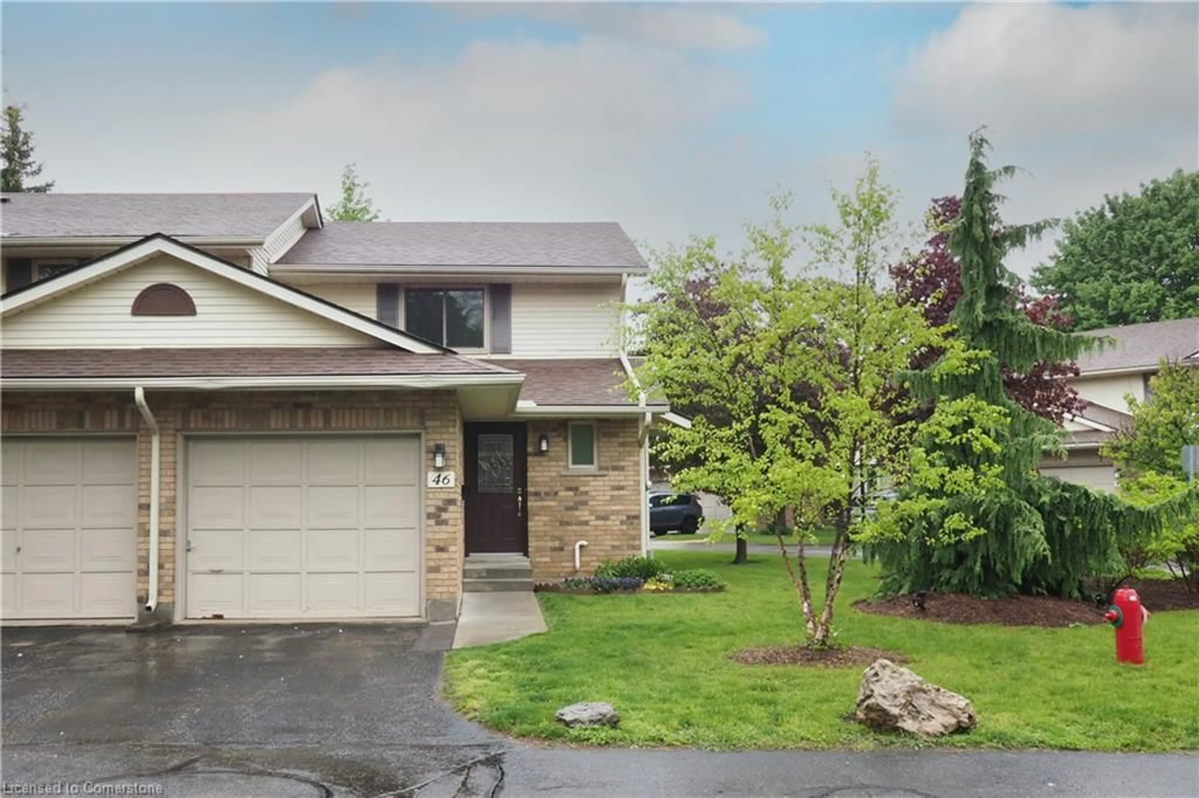 A pic from outside/outdoor area/front of a property/back of a property/a pic from drone, street for 375 Kingscourt St #46, Waterloo Ontario N2K 3N7
