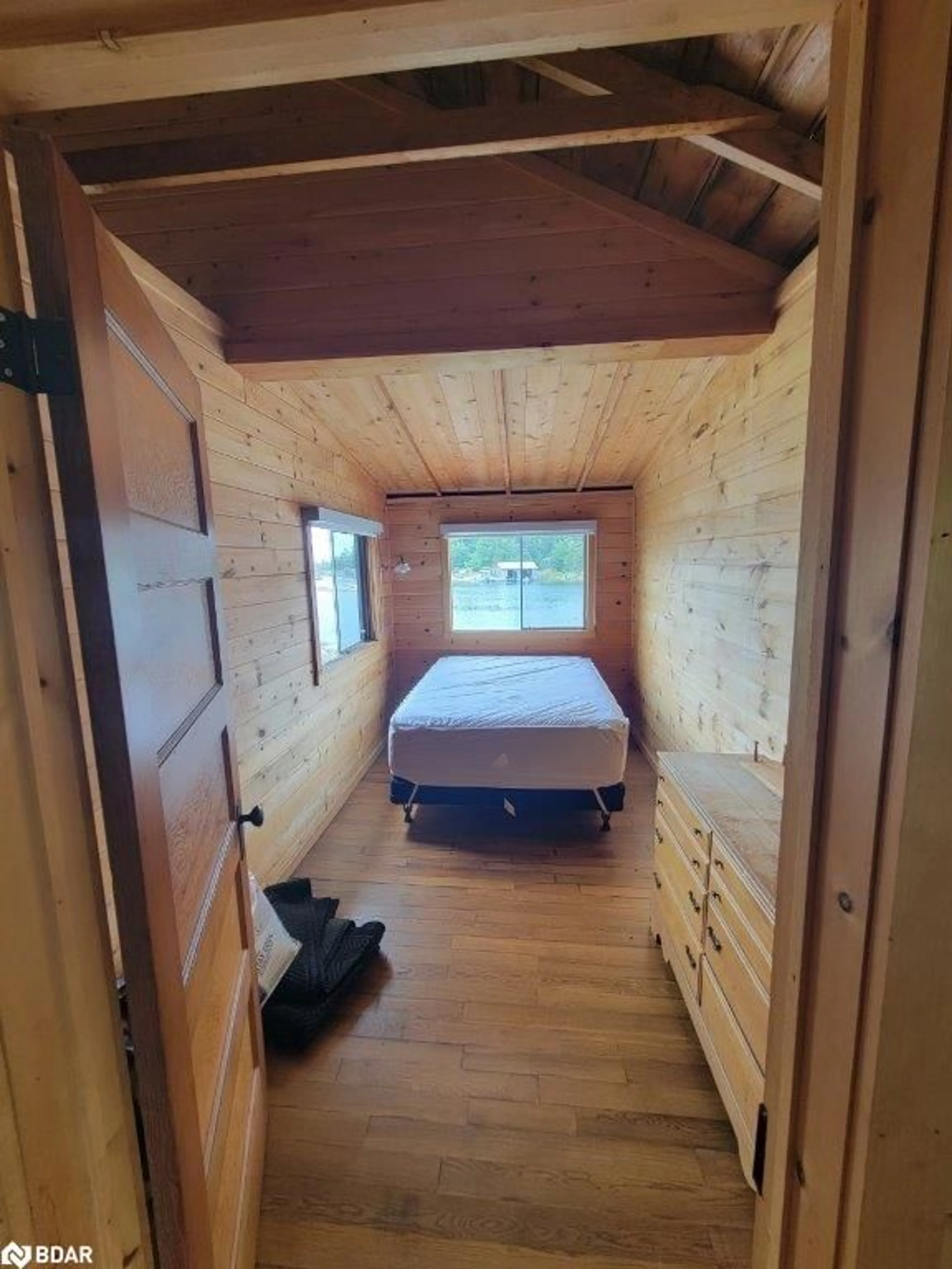 A pic of a room for 1 A510 Island, Pointe au Baril Ontario P0G 0A3
