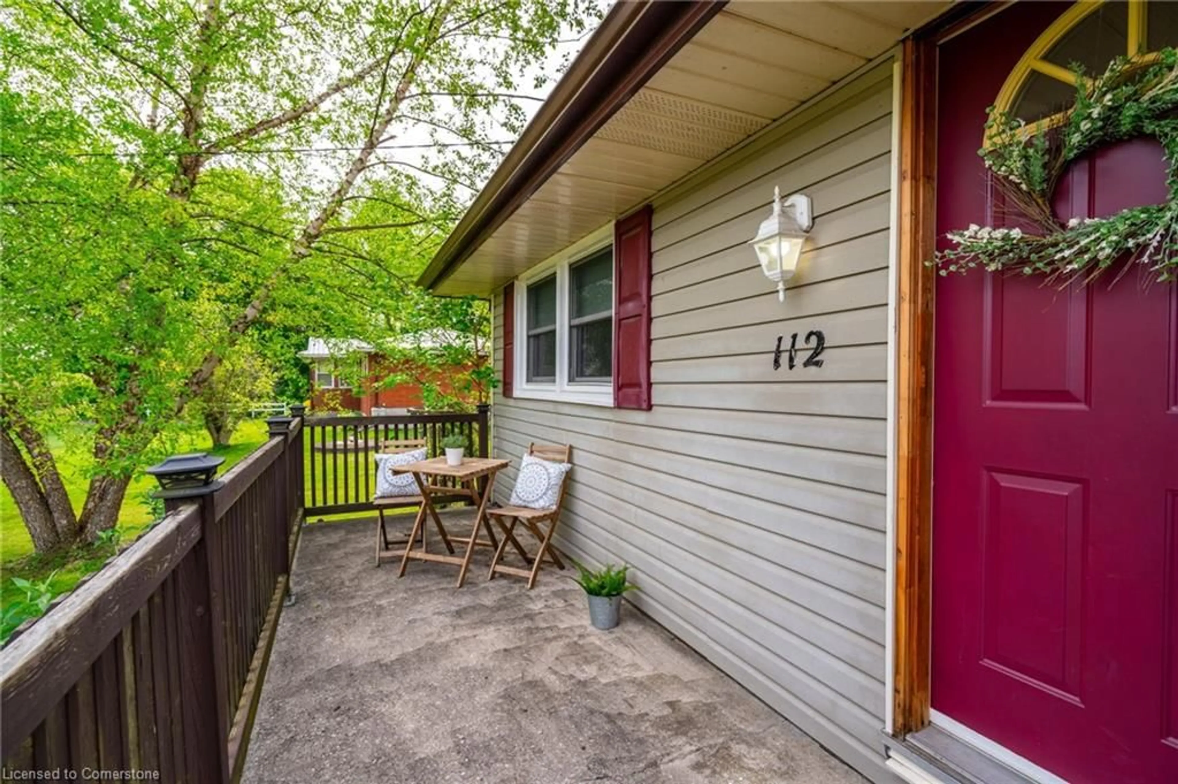 Patio, street for 112 Anderson Ave, Dunnville Ontario N1A 3A7