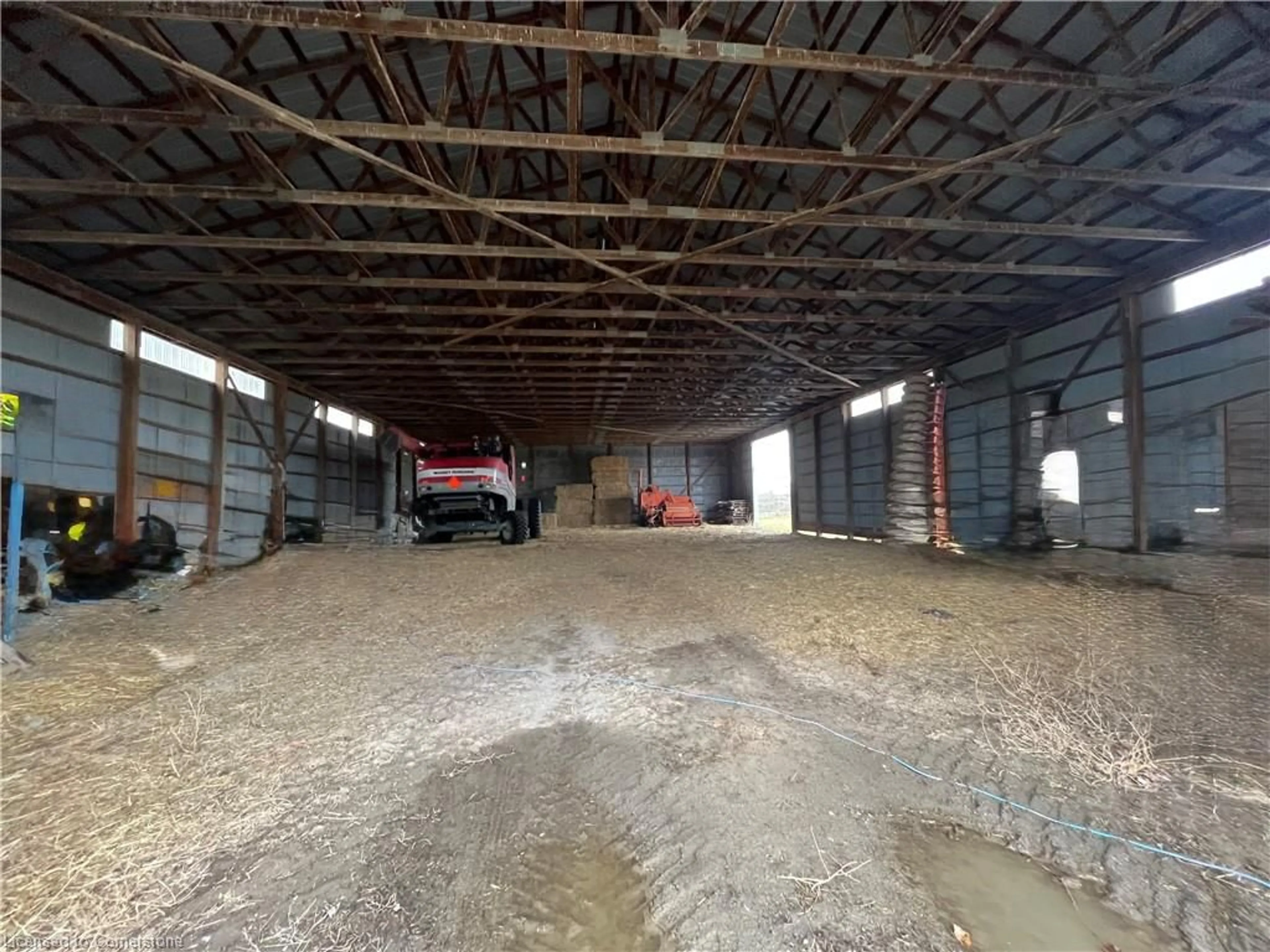 Indoor garage for 2626 County Line 74, Hagersville Ontario N0A 1H0