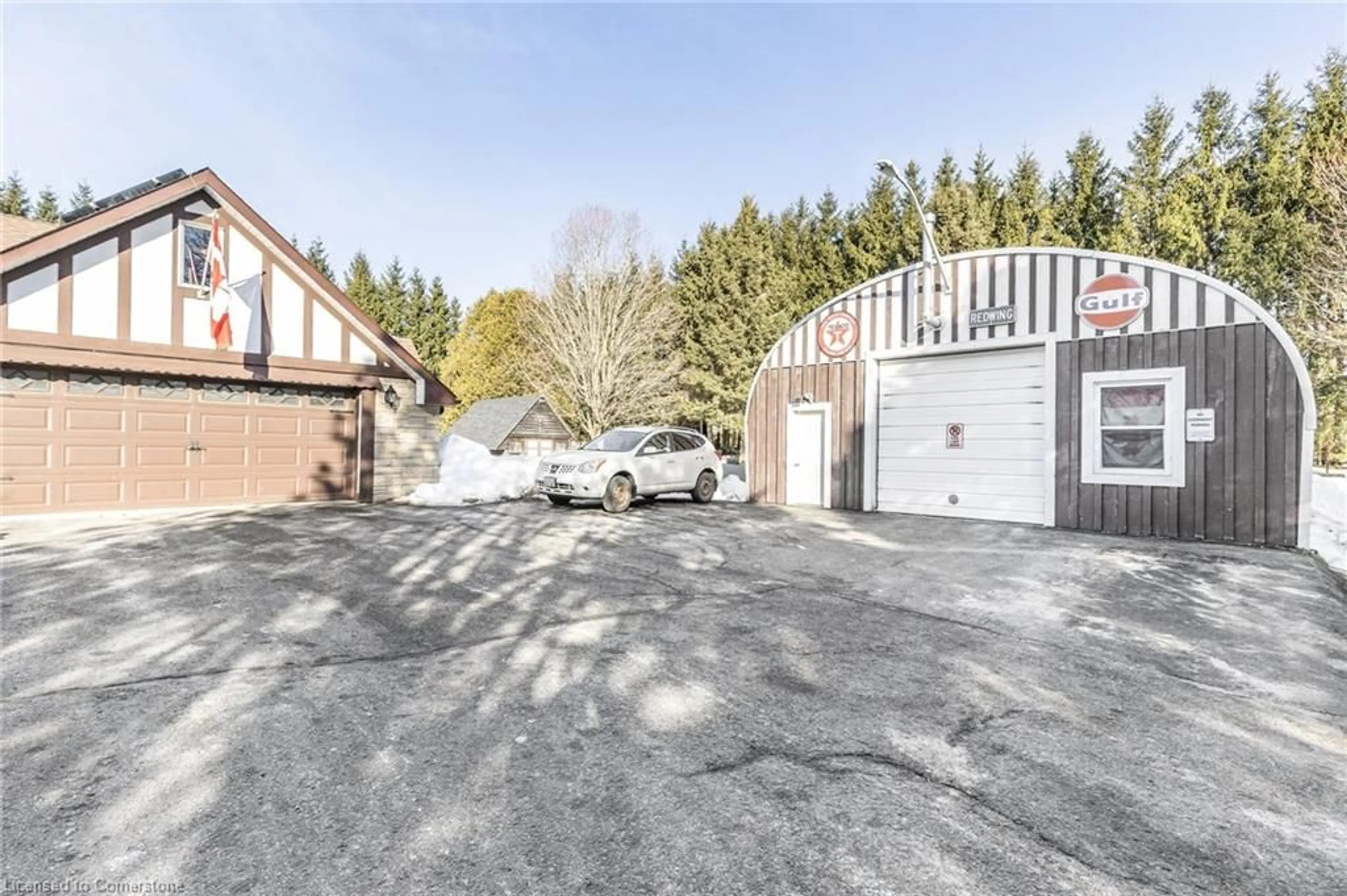 A pic from outside/outdoor area/front of a property/back of a property/a pic from drone, street for 475158 County Rd 11, Amaranth Ontario L9W 0R6