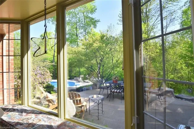 Additional property image - 712 Robson Rd