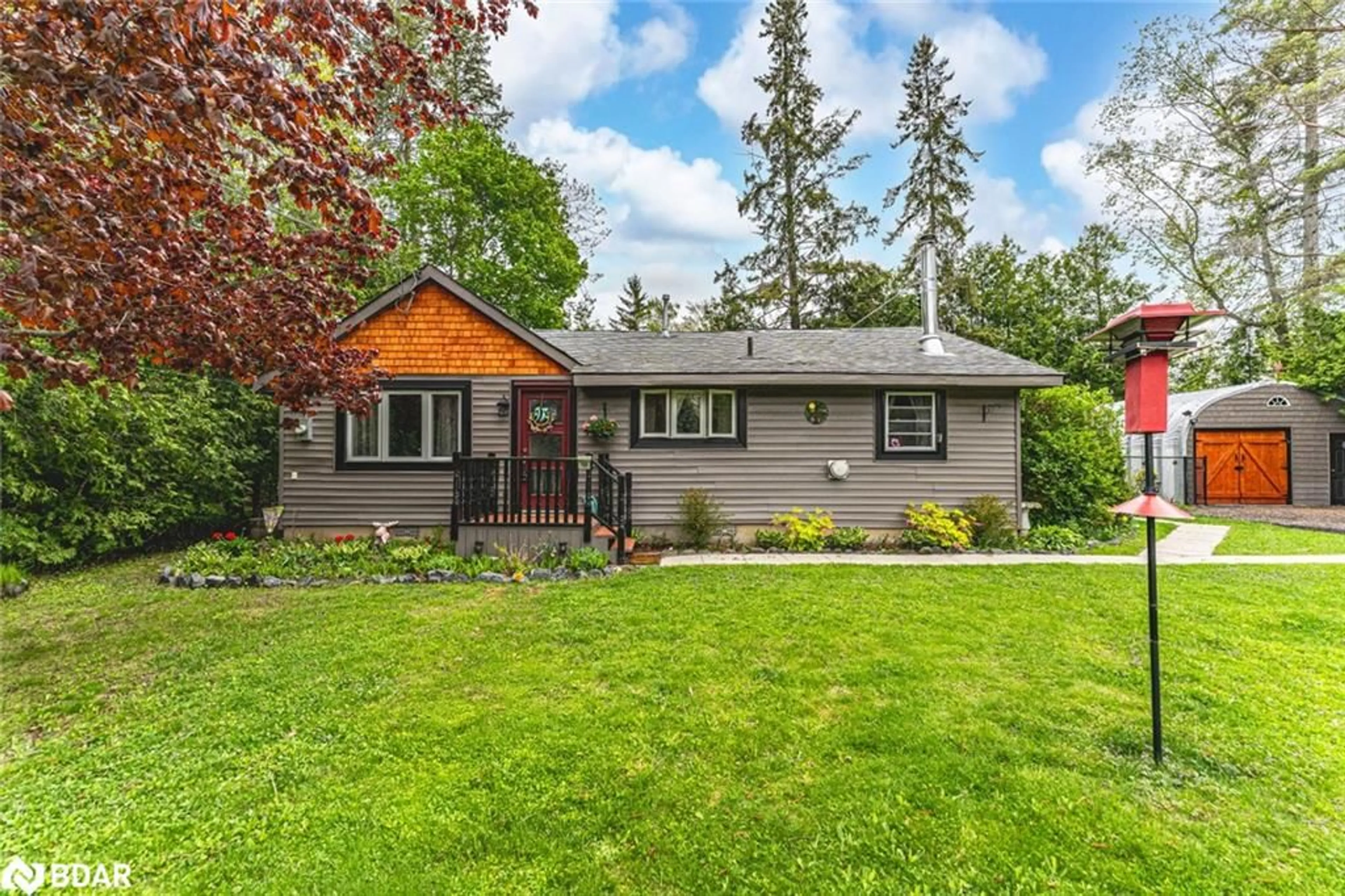 Home with vinyl exterior material, street for 759 Florence Rd, Innisfil Ontario L9S 2E2