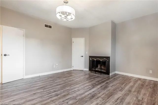 Additional property image - 4199 Longmoor Dr Unit 6