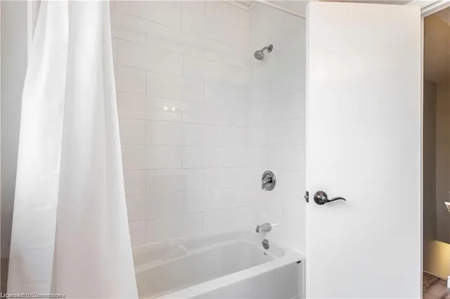 Additional property image - 4199 Longmoor Dr Unit 6