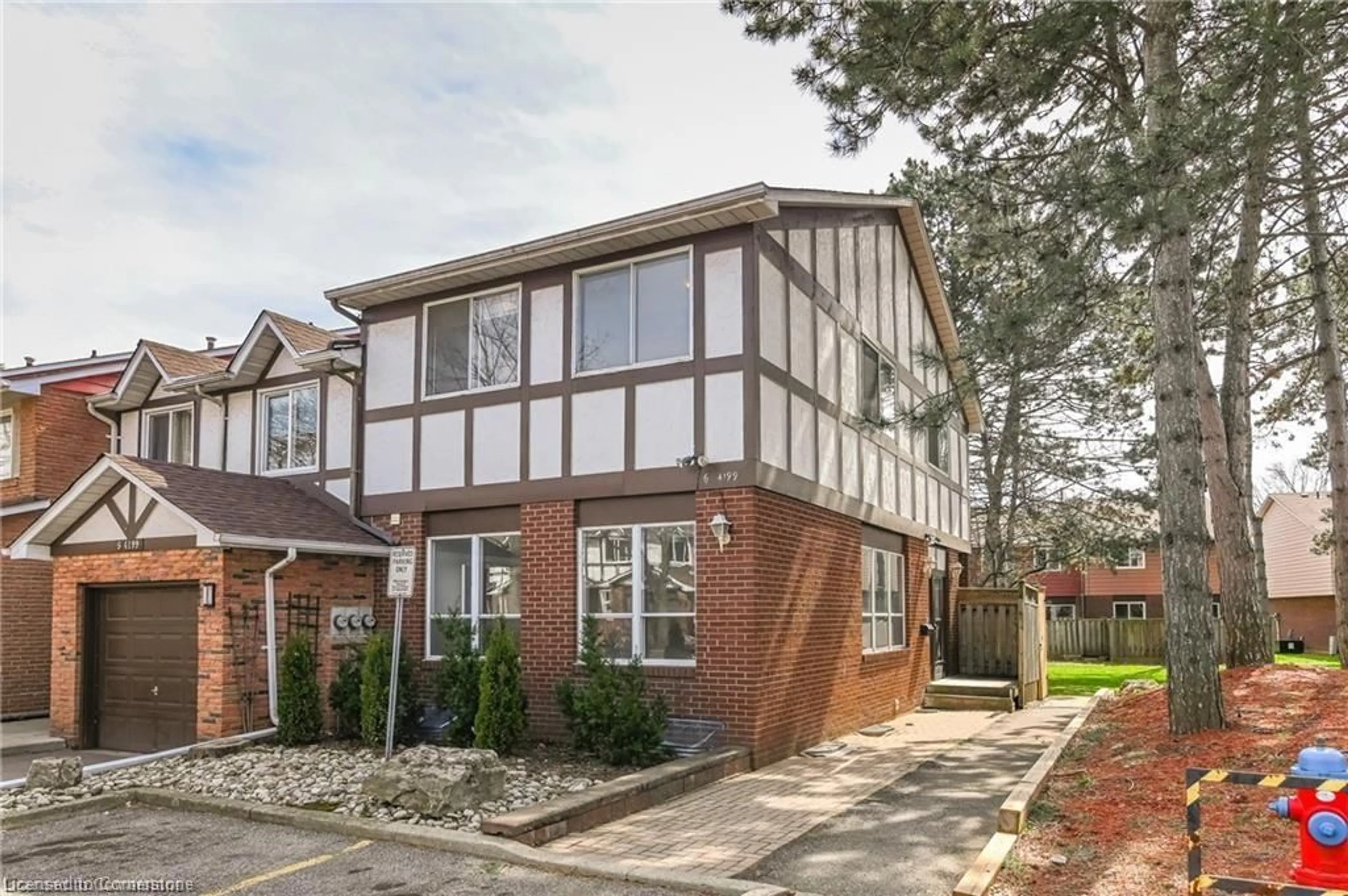 Home with brick exterior material, street for 4199 Longmoor Dr #6, Burlington Ontario L7L 5J9