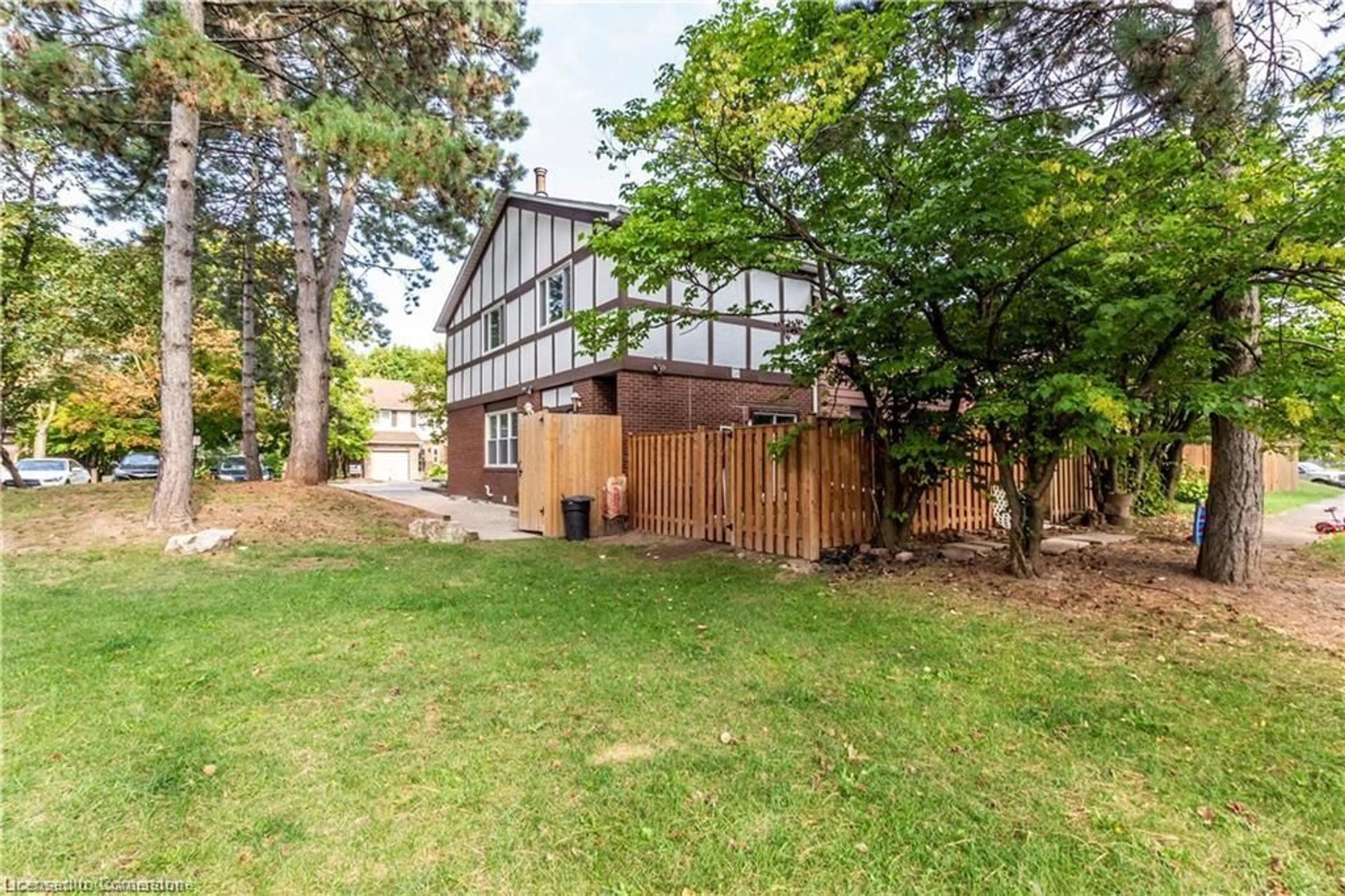 Unknown for 4199 Longmoor Dr #6, Burlington Ontario L7L 5J9