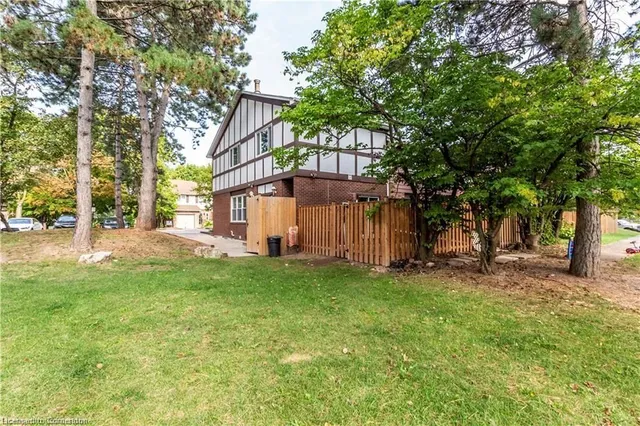 Additional property image - 4199 Longmoor Dr Unit 6