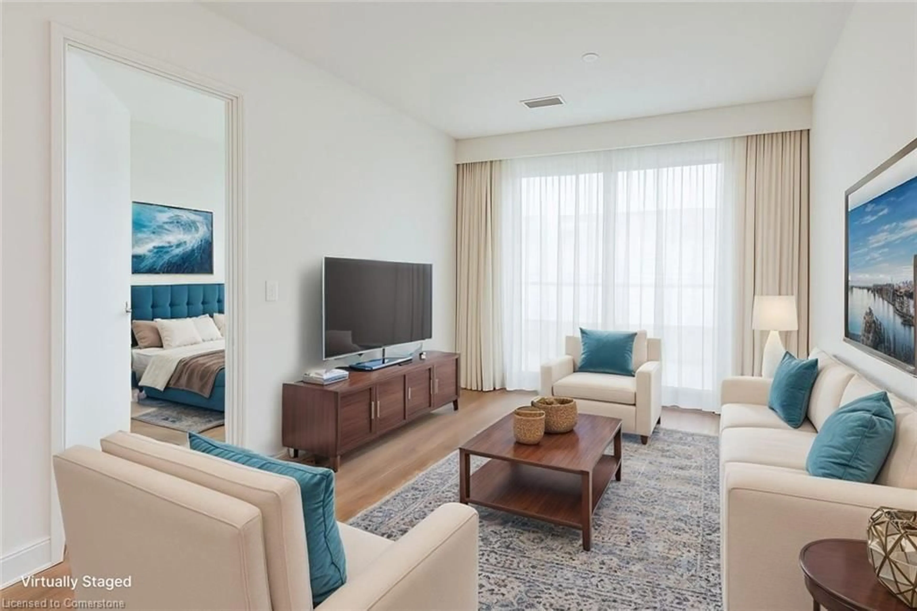 Living room with furniture, unknown for 86 Dundas St #718, Mississauga Ontario L5A 0B1