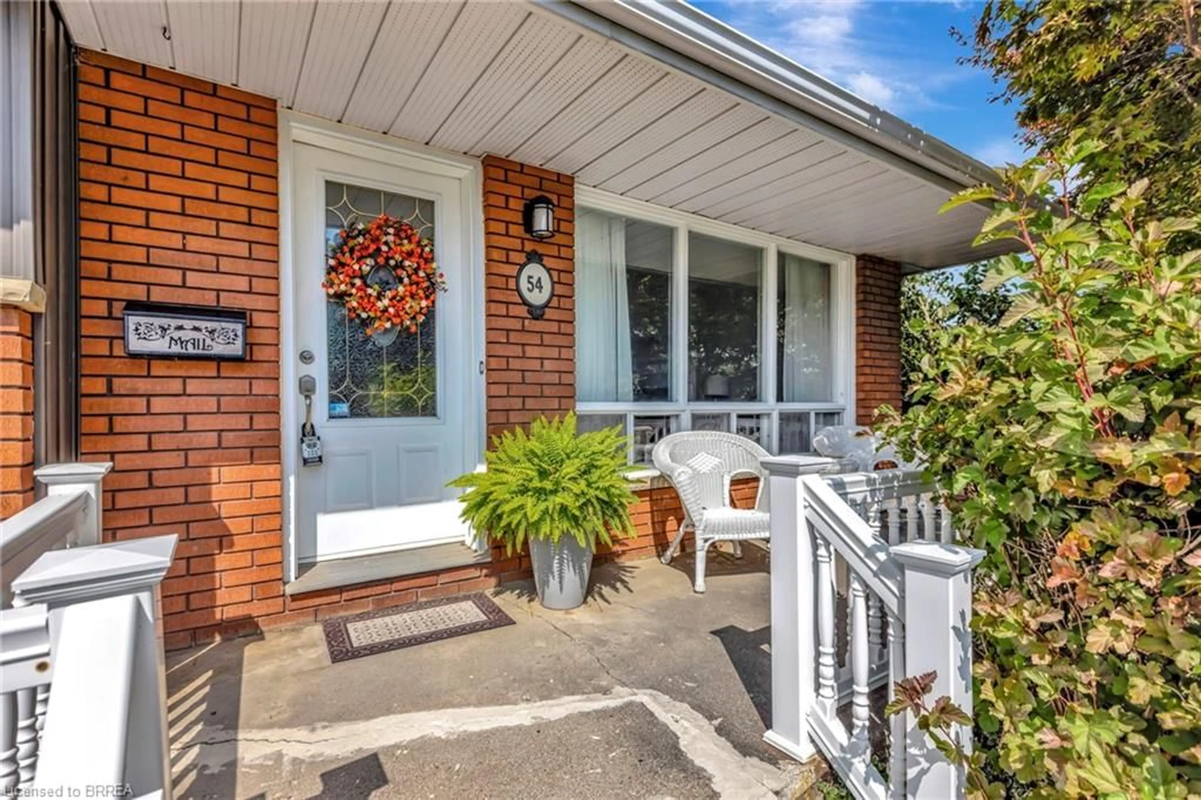 Home with brick exterior material, street for 54 Paris Links Rd, Paris Ontario N3L 1R3