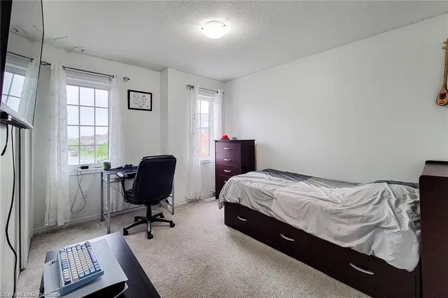 Additional property image - 76 Mcallistar Dr