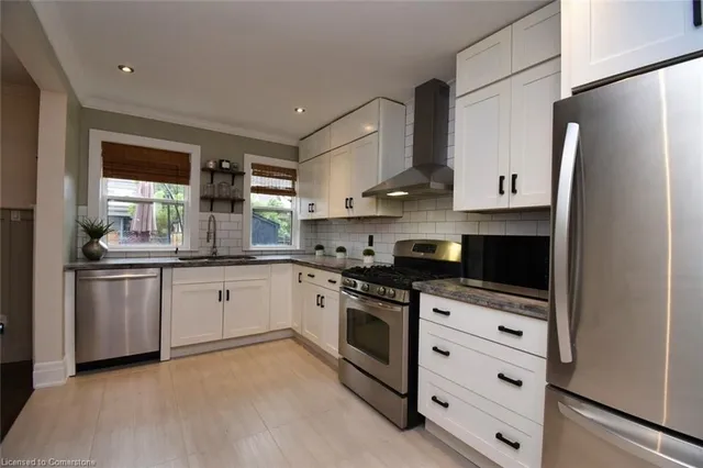 Additional property image - 248 Province St