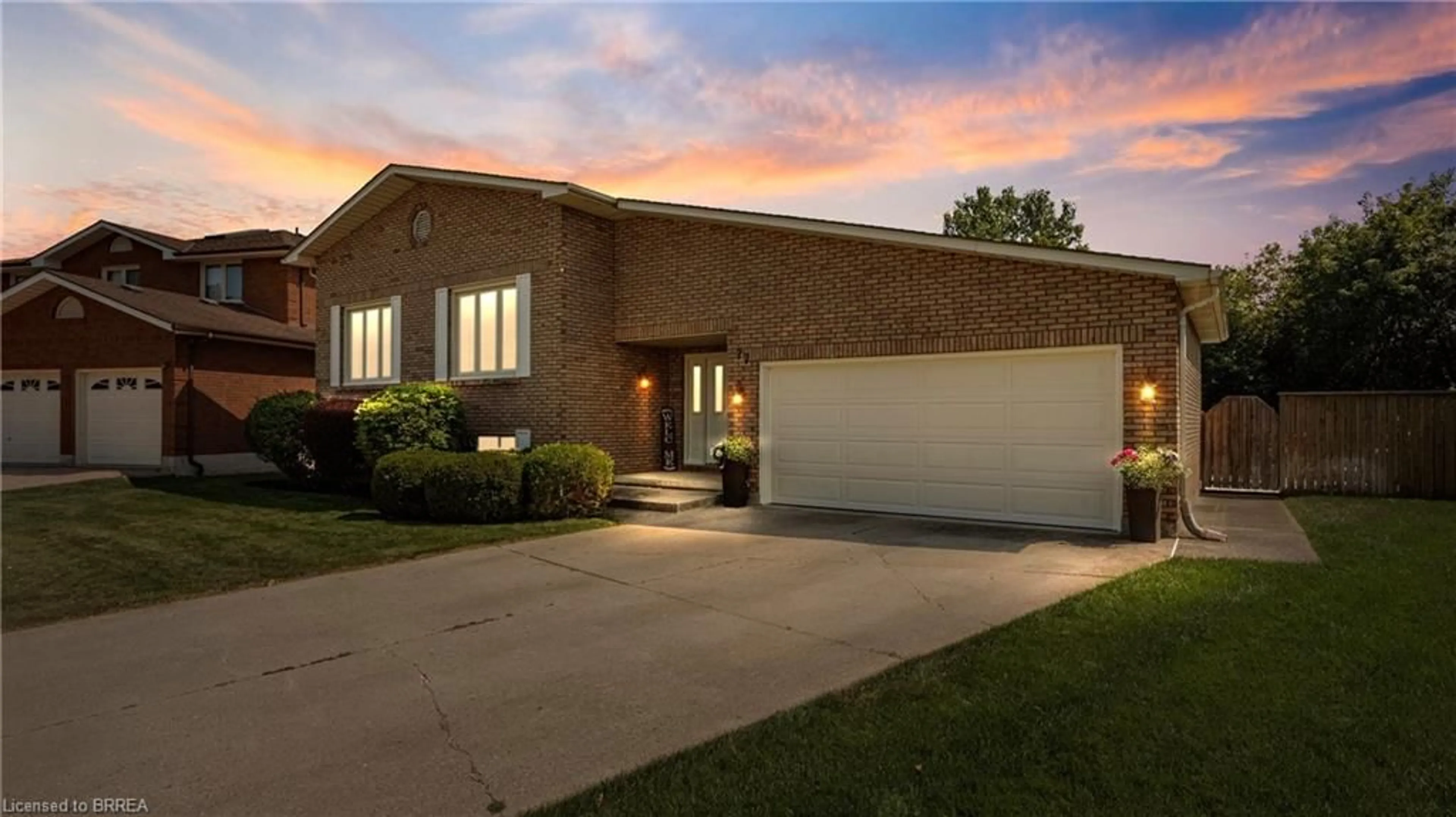 Home with brick exterior material, street for 77 Ludlow Cres, Brantford Ontario N3P 1X2