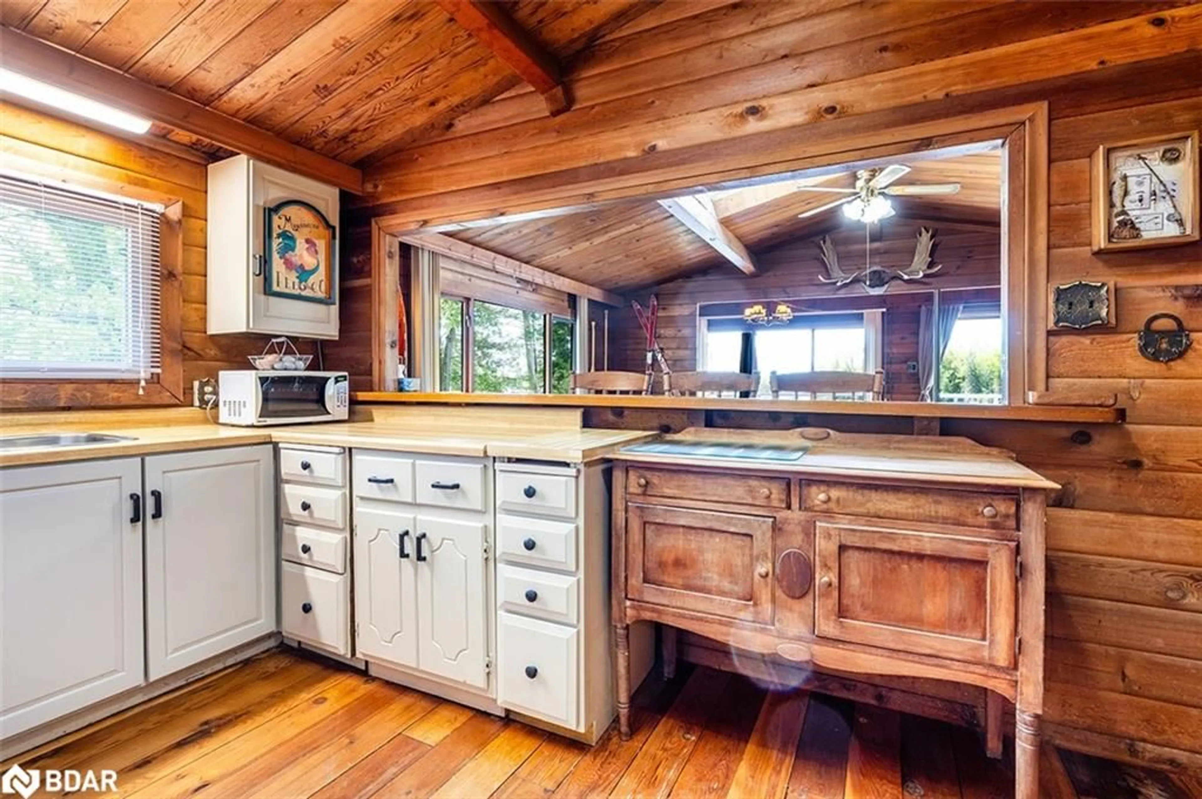 Rustic kitchen, unknown for 4 Fr 61 Rte, Buckhorn Ontario K0L 1J0