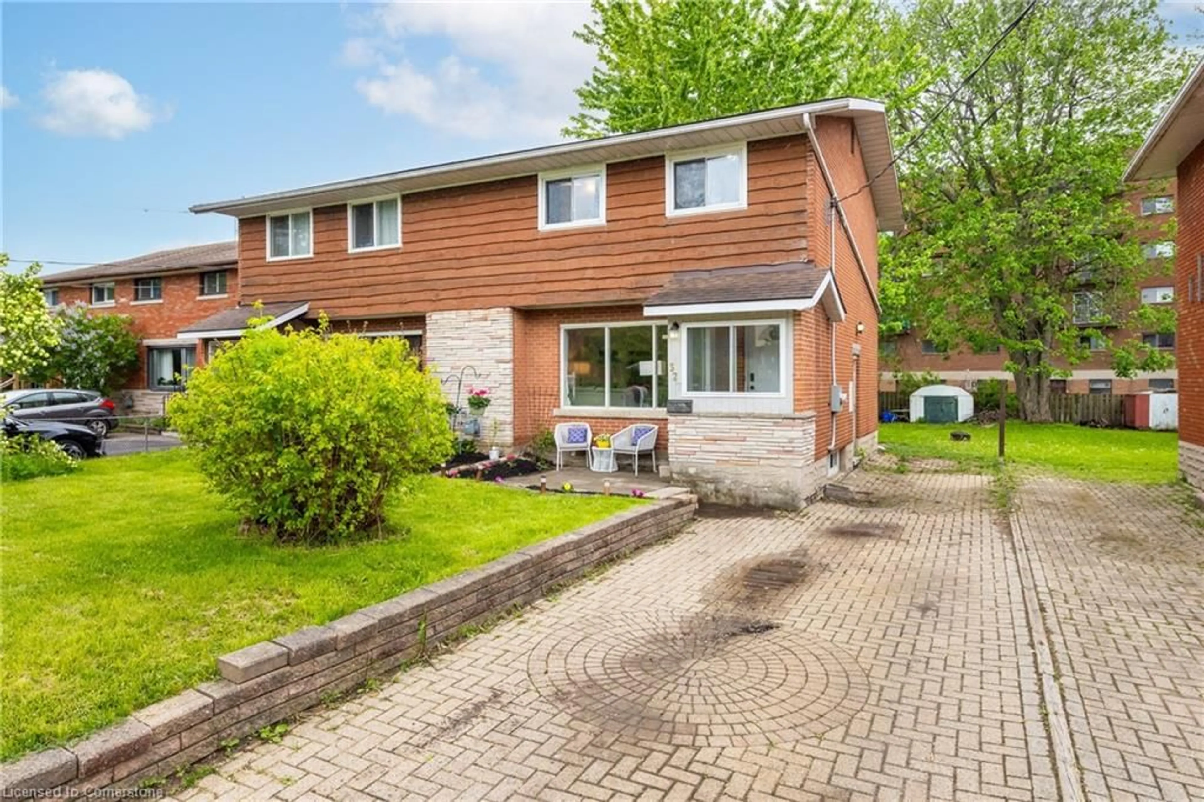 Home with brick exterior material, street for 327 Prospect Ave, Kitchener Ontario N2A 1C6