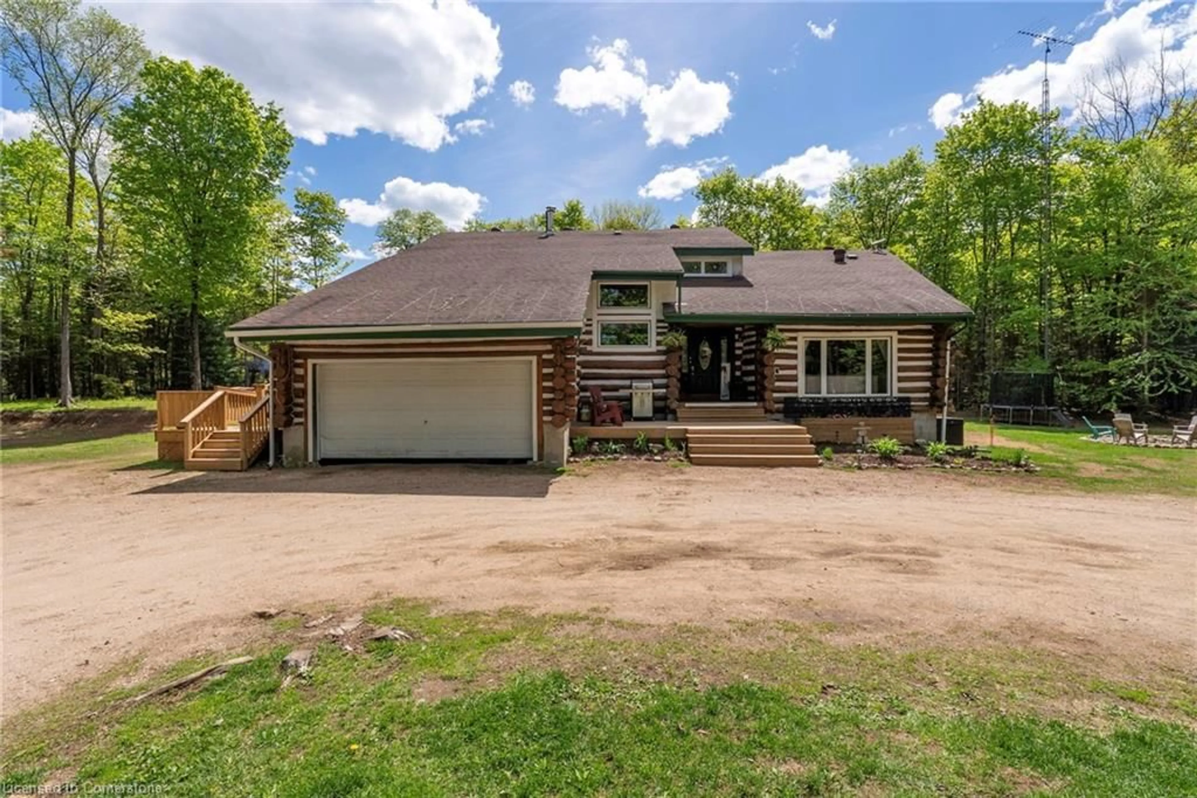 A pic from outside/outdoor area/front of a property/back of a property/a pic from drone, unknown for 239 Old Government Rd, Emsdale Ontario P0A 1J0