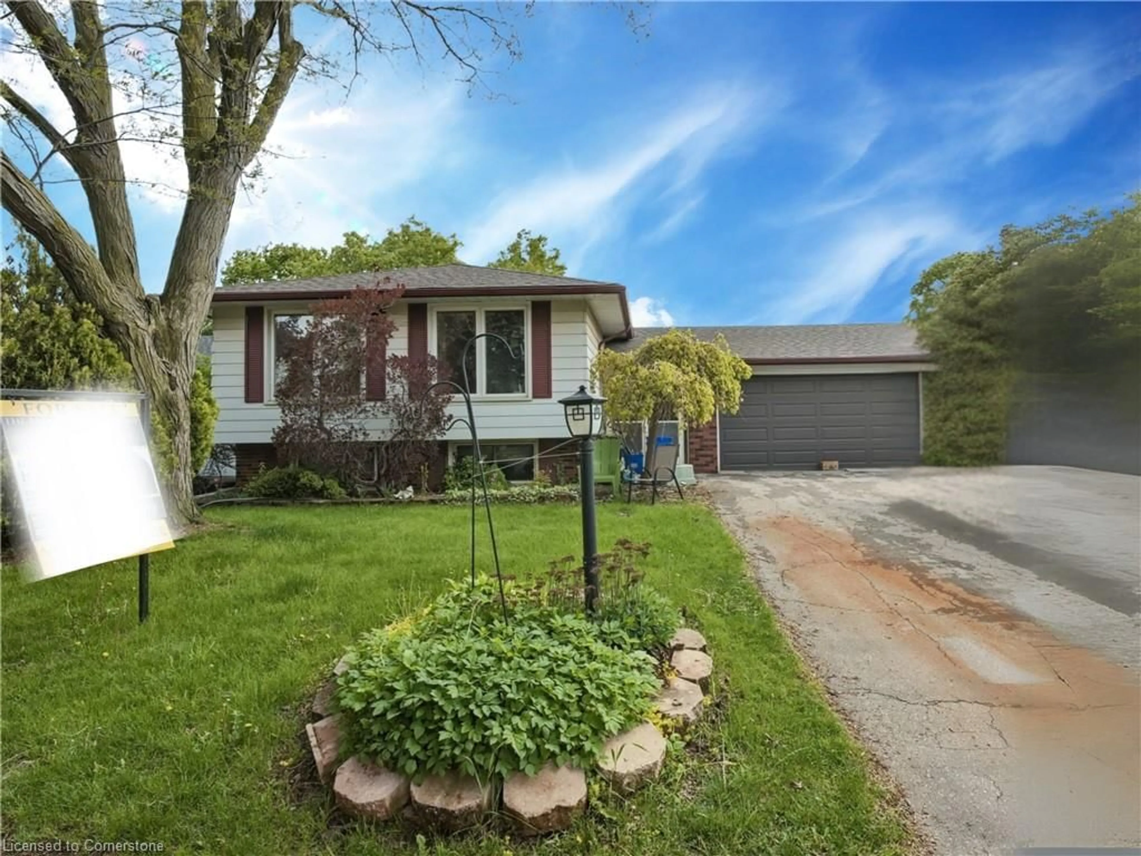 Unknown for 591 Bridle Woods, Burlington Ontario L7L 4C8