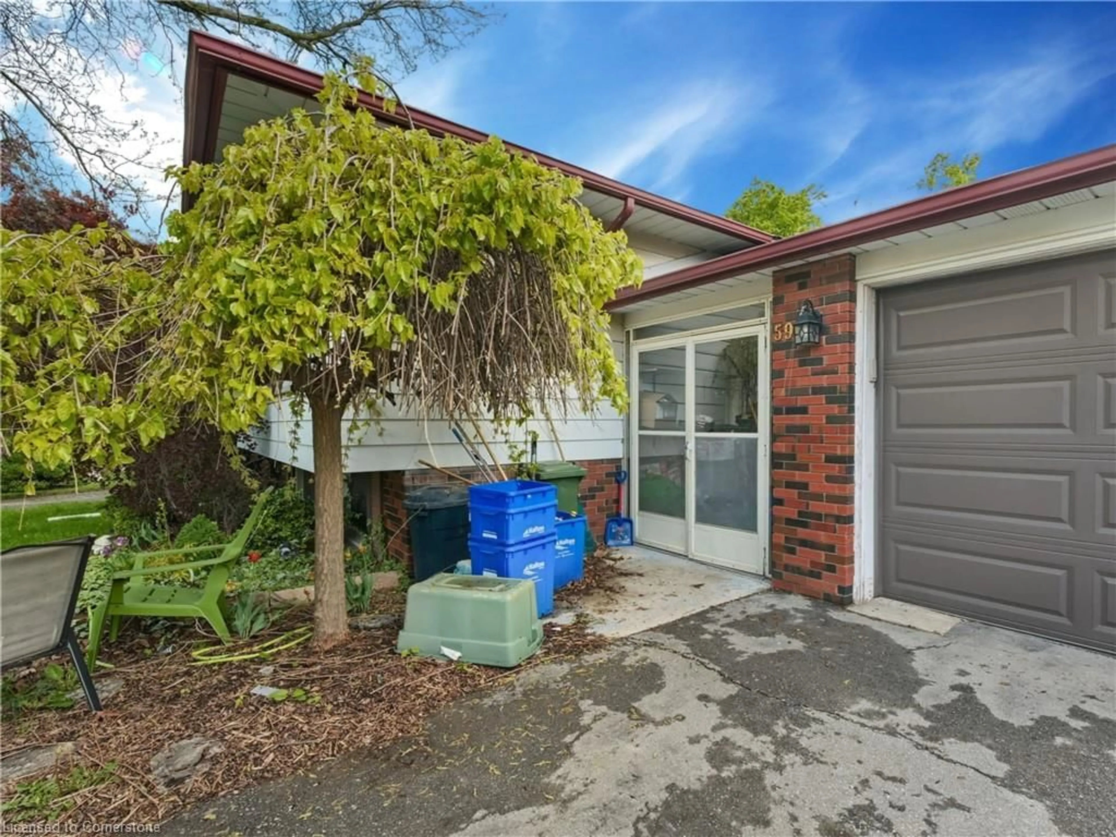Unknown for 591 Bridle Woods, Burlington Ontario L7L 4C8
