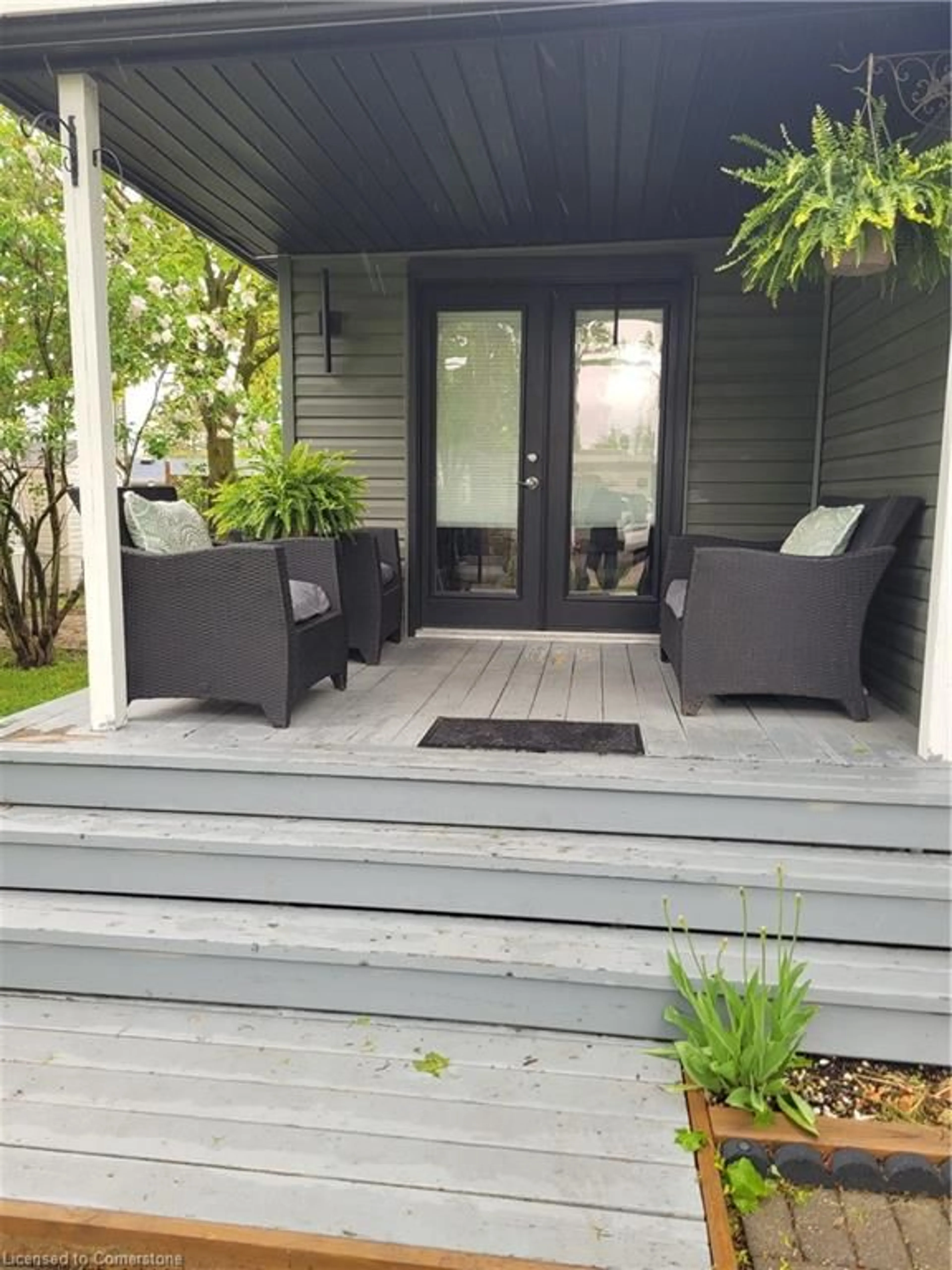 Patio, street for 580 Beaver Creek Rd #356, Waterloo Ontario N2J 3Z4
