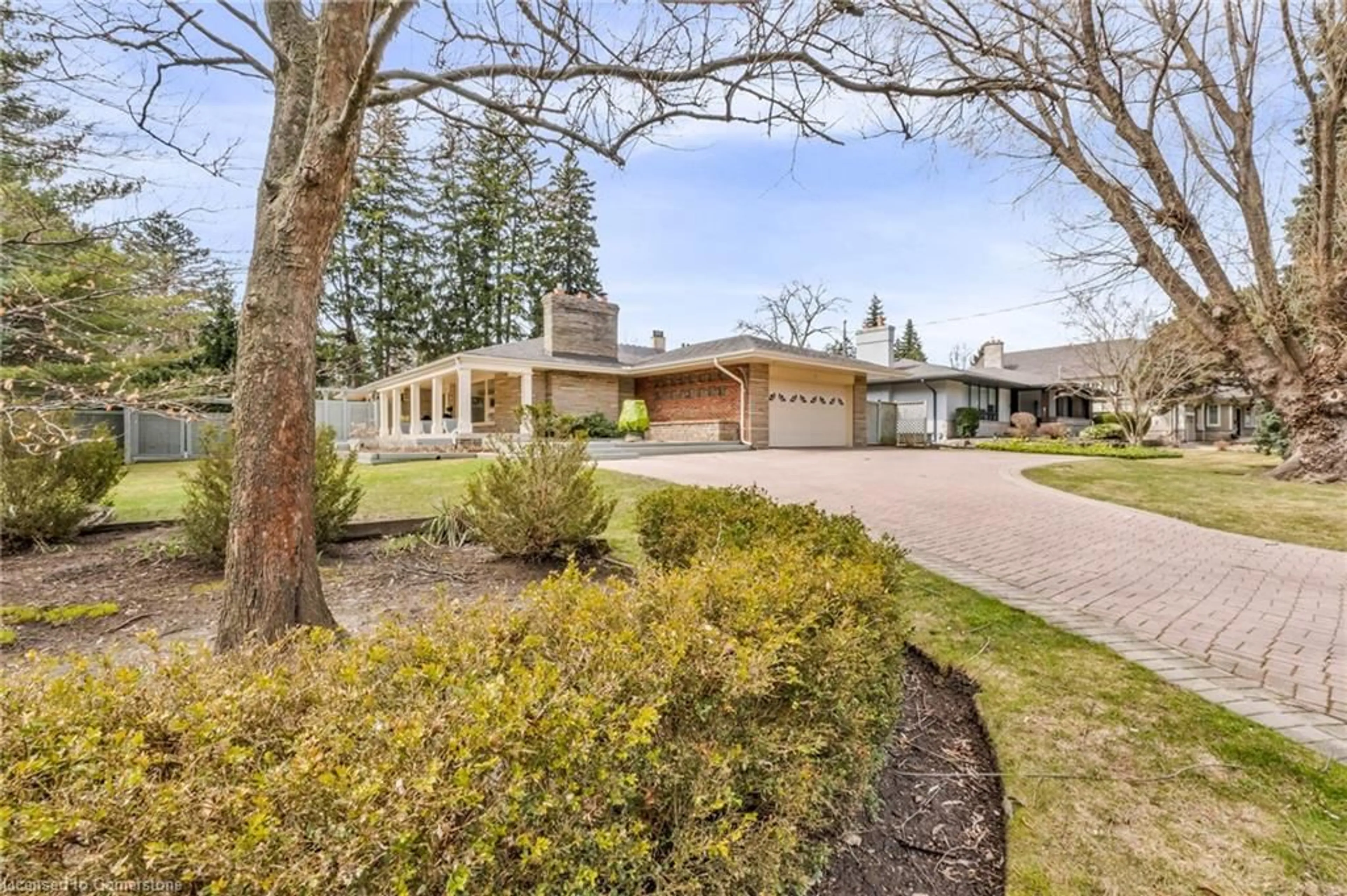 Unknown for 1123 Lakeshore Rd, Oakville Ontario L6J 1K9