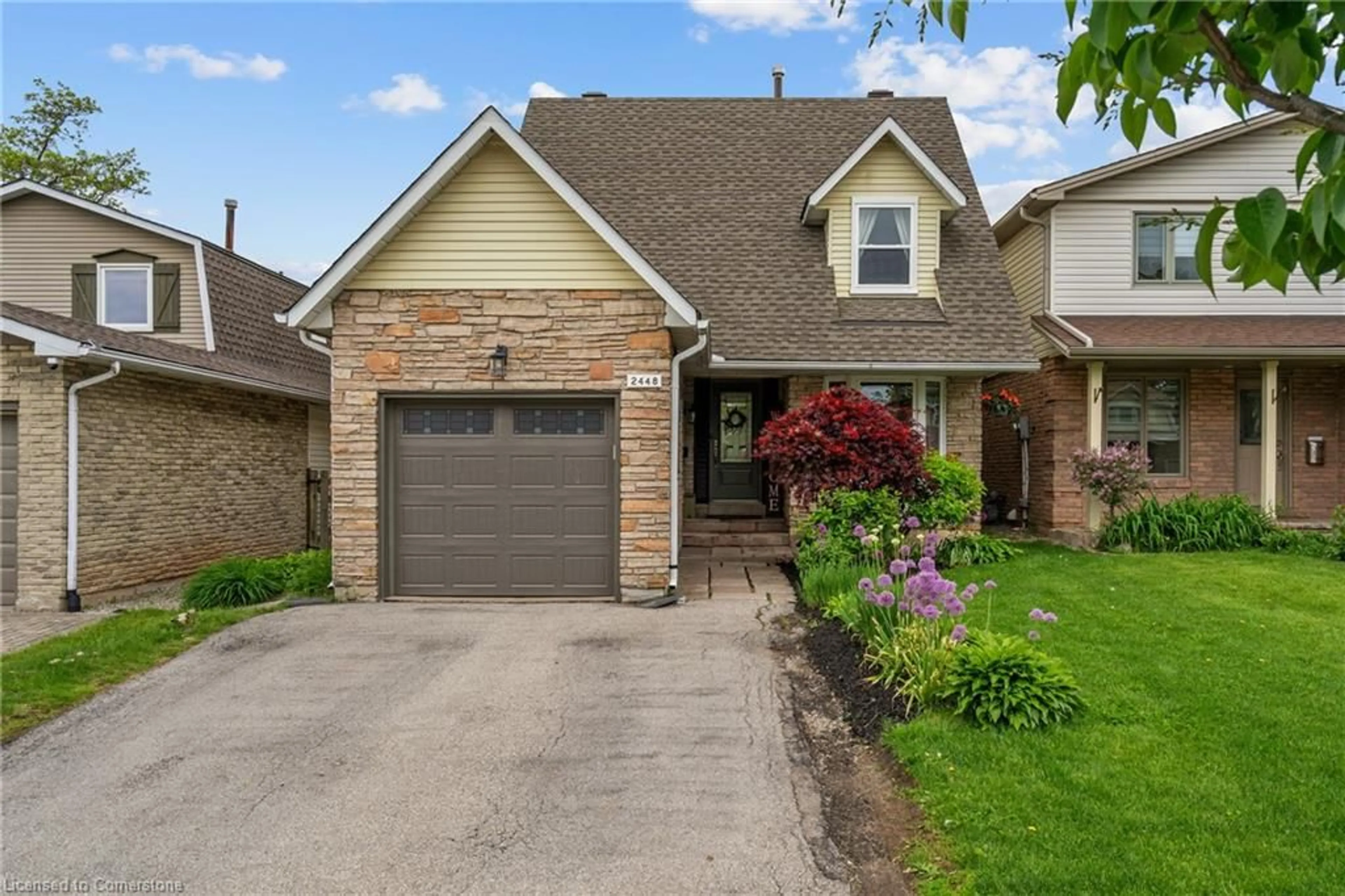 Home with brick exterior material, street for 2448 Malcolm Cres, Burlington Ontario L7P 3Y6