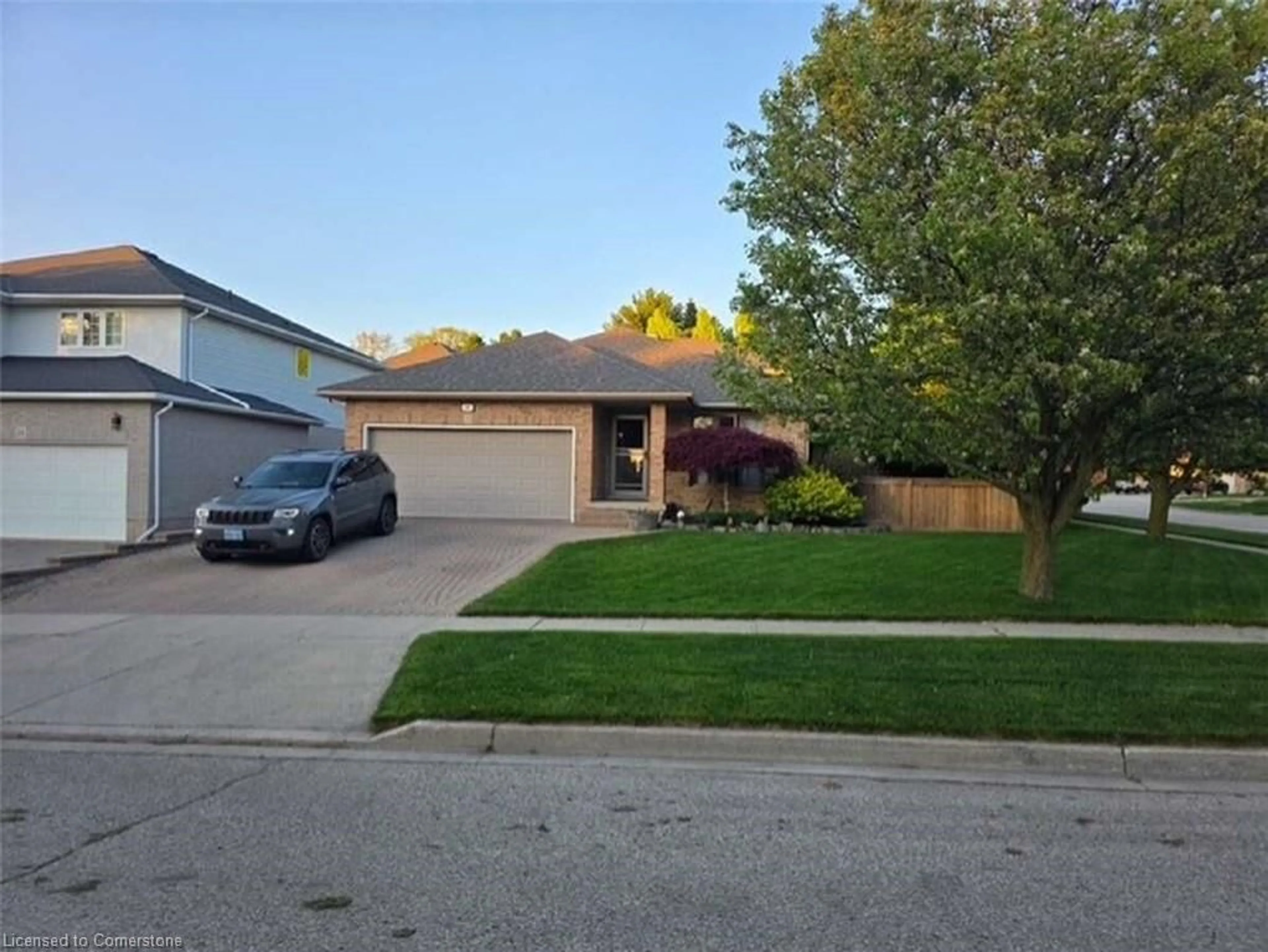 A pic from outside/outdoor area/front of a property/back of a property/a pic from drone, street for 43 Hahn Valley Pl, Cambridge Ontario N1T 1W7