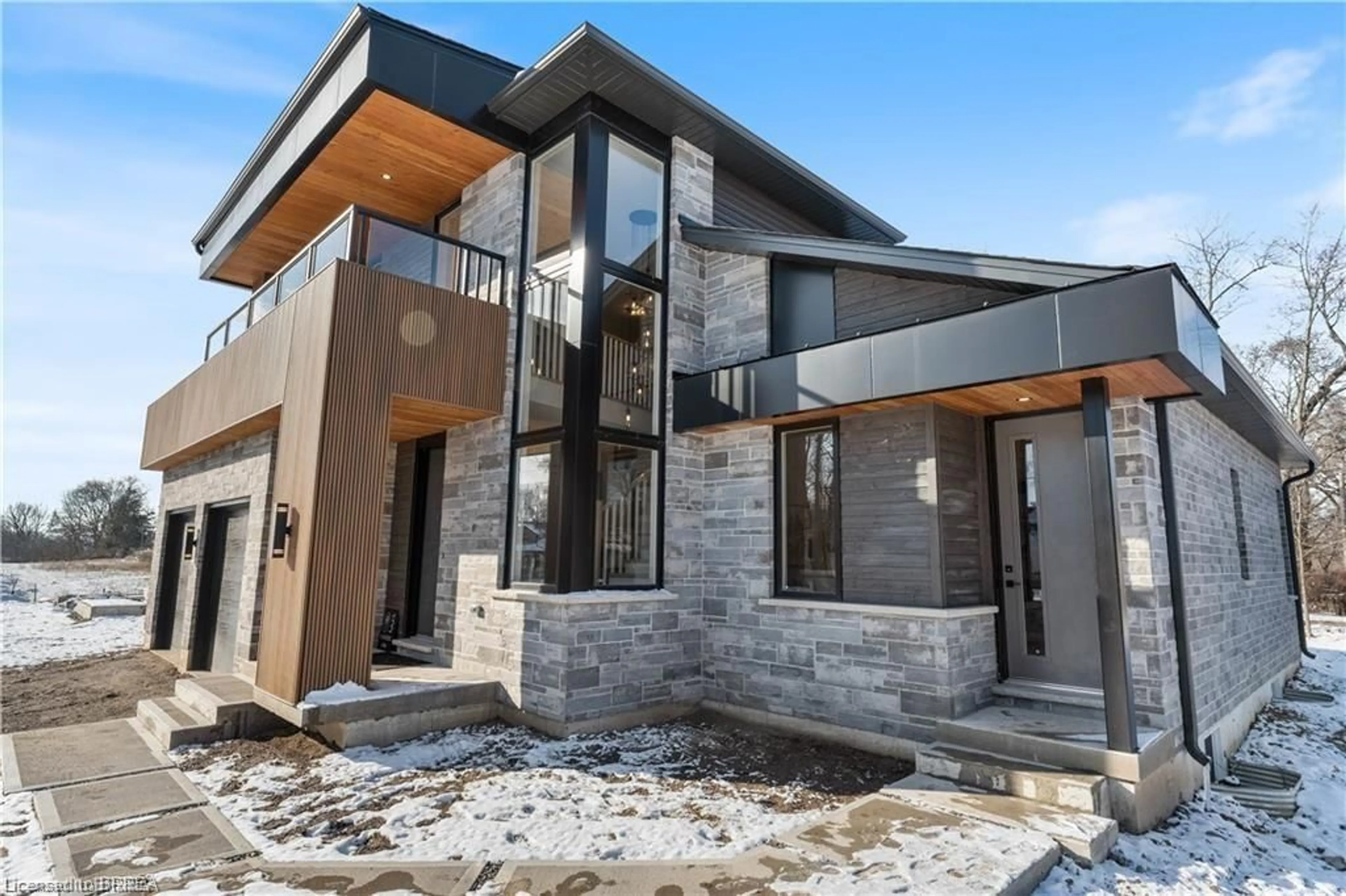 Home with brick exterior material, unknown for 159 Parkside Dr, Brantford Ontario N3T 0S9
