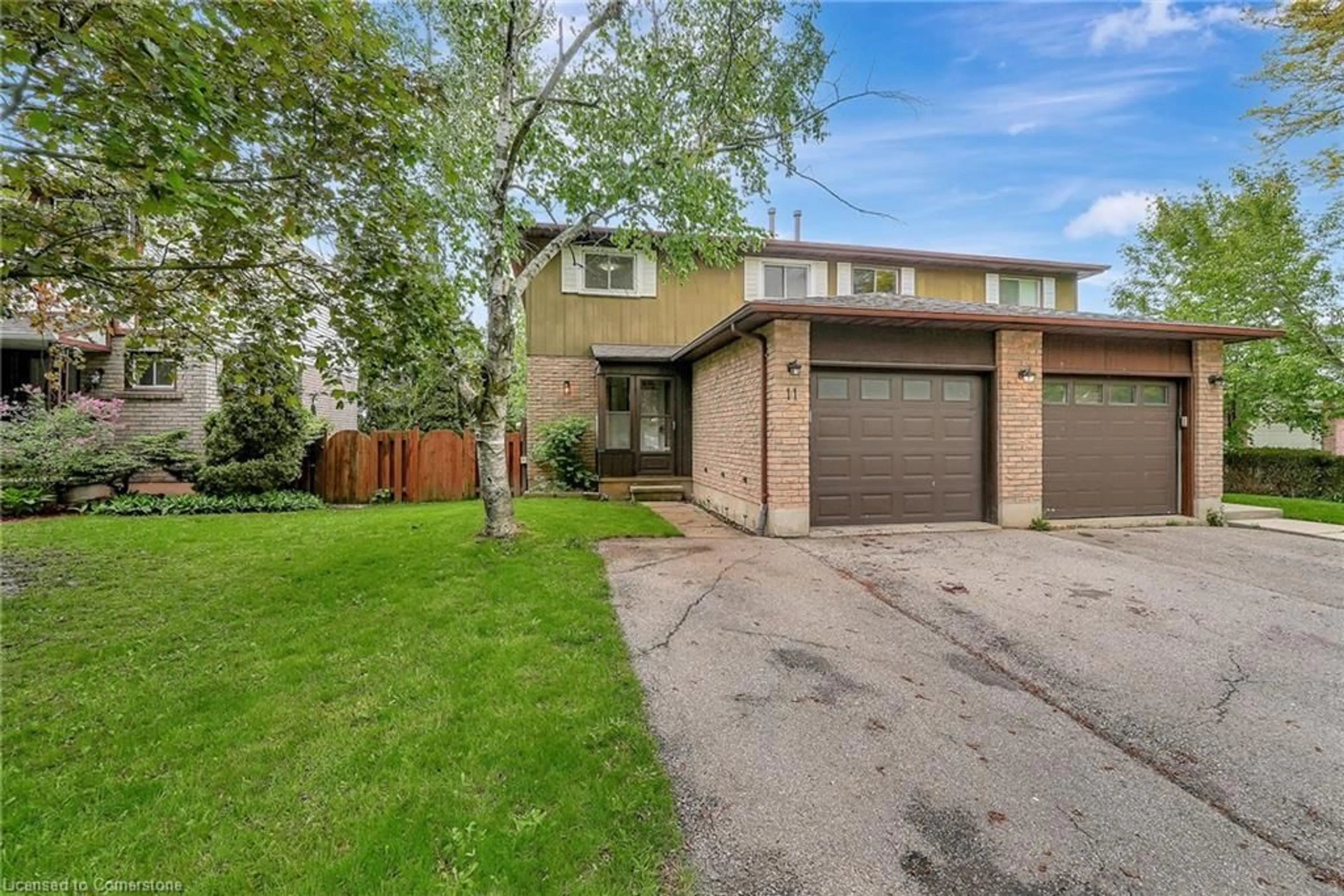 Unknown for 11 Woods End, Brantford Ontario N3R 6M8