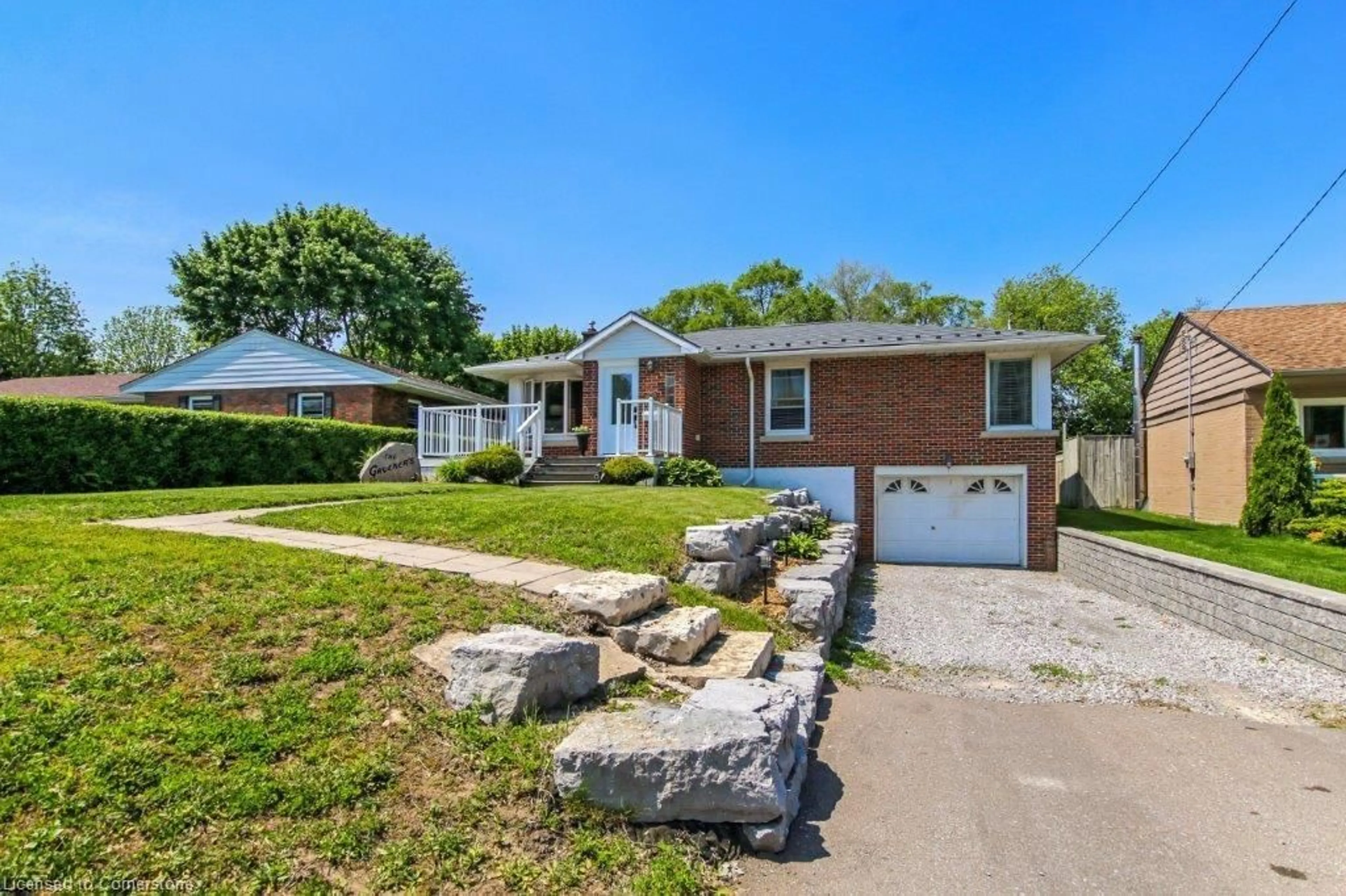 Home with brick exterior material, street for 25 Tyrell St, Simcoe Ontario N3Y 2H2