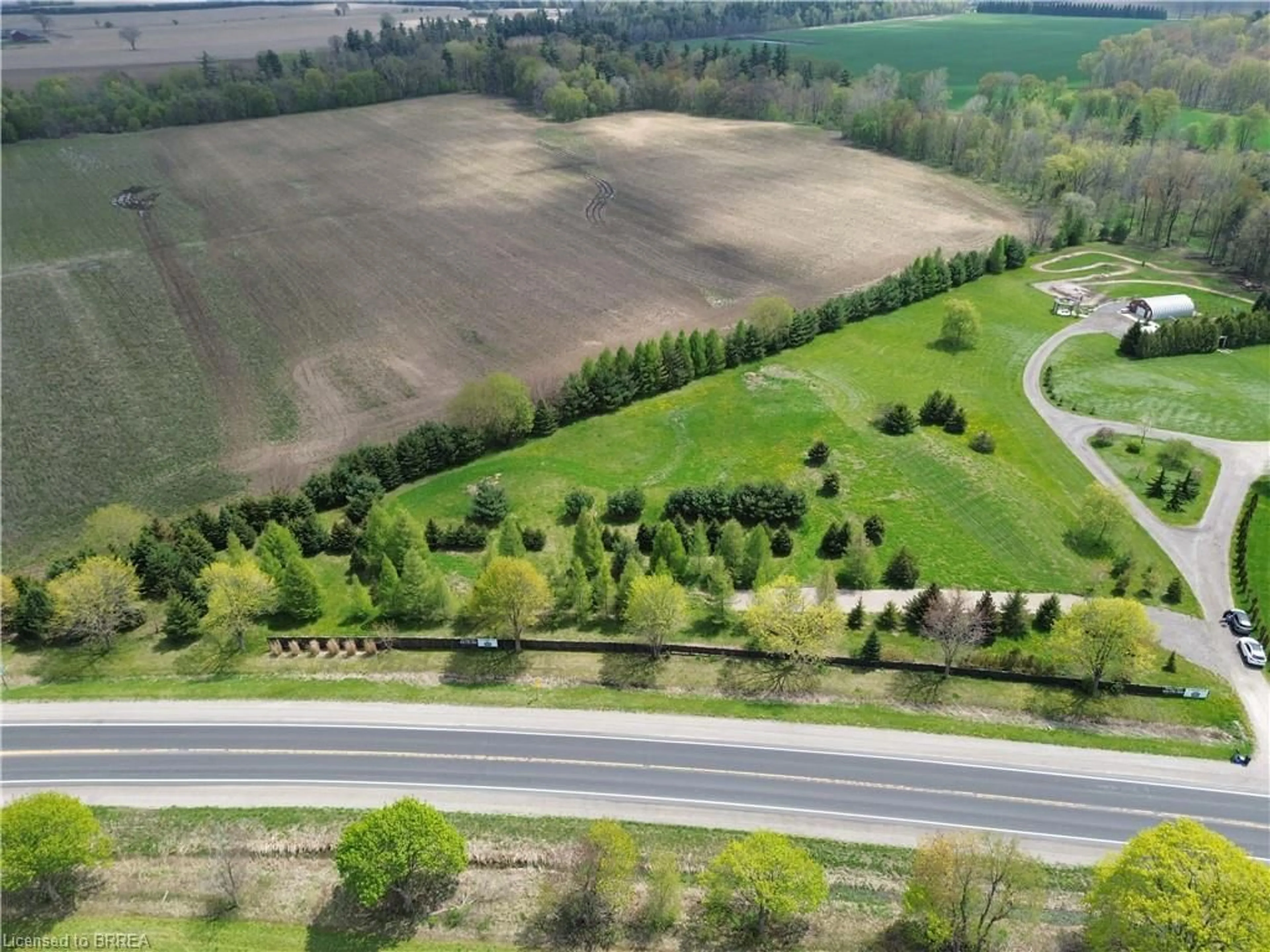A pic from outside/outdoor area/front of a property/back of a property/a pic from drone, unknown for 38A Highway 24, Scotland Ontario N0E 1R0