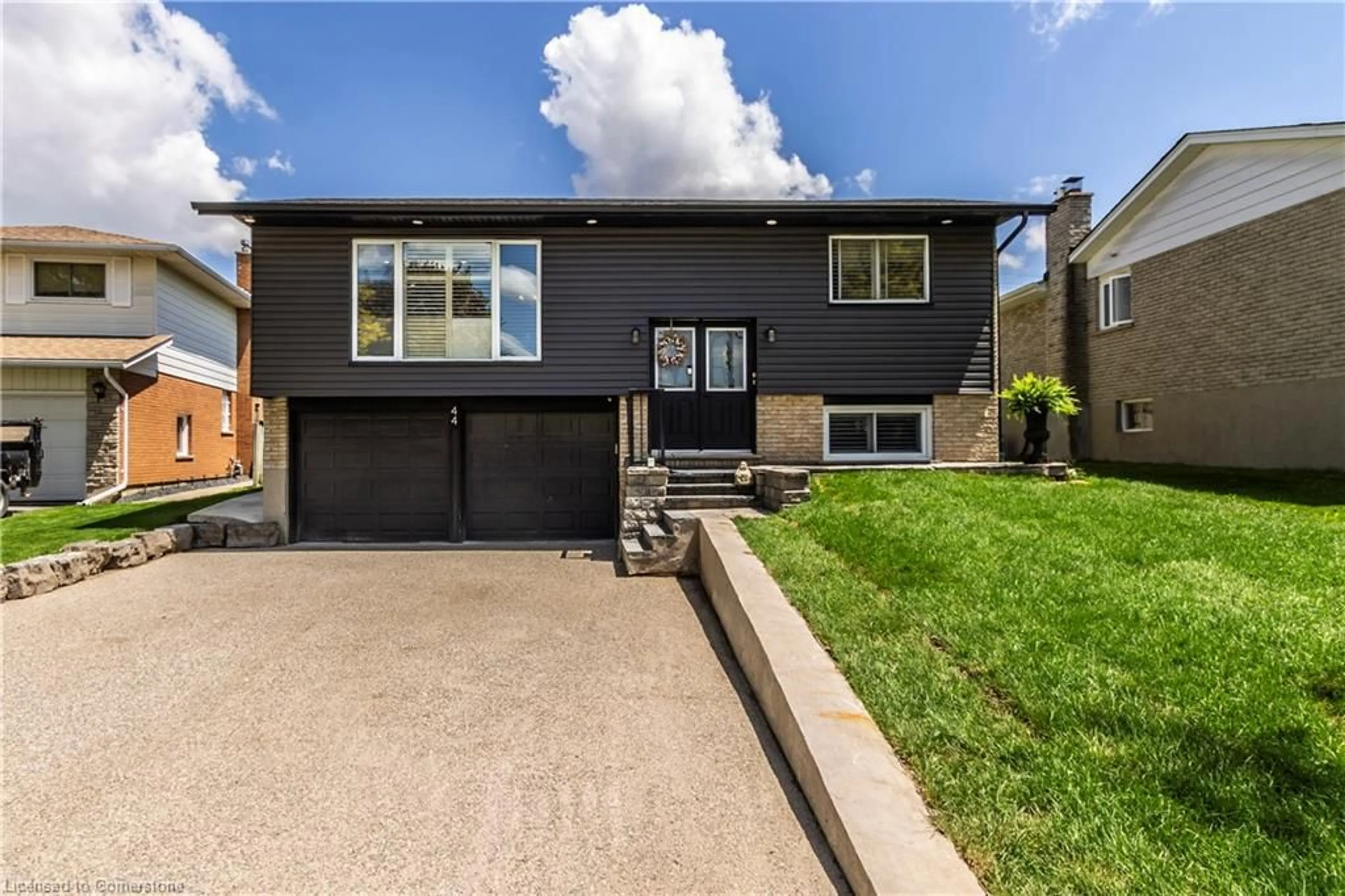 Home with vinyl exterior material, street for 44 Oakhurst Cres, Kitchener Ontario N2B 3K3
