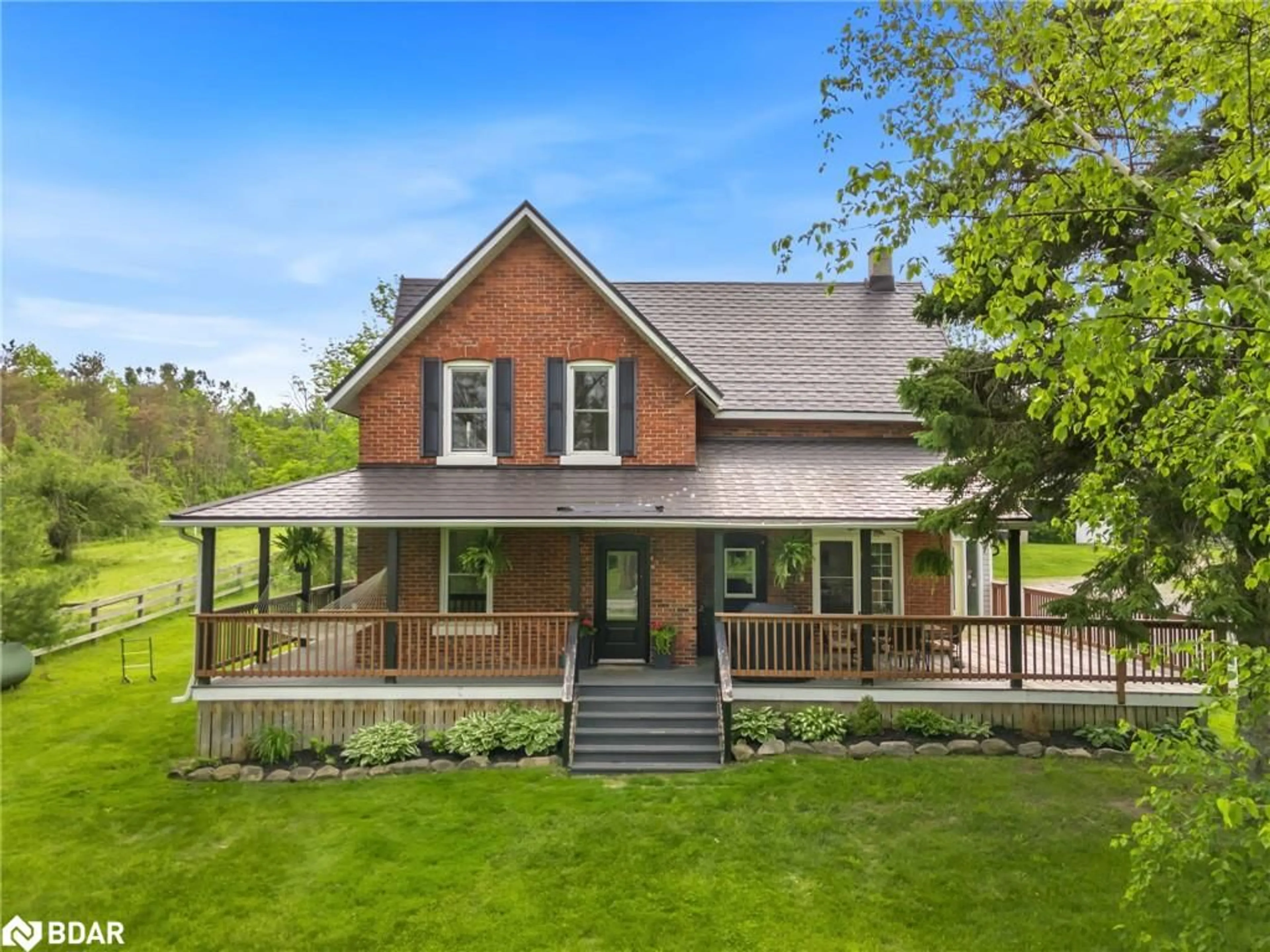 Home with brick exterior material, unknown for 3062 Townline Rr5 Line, Coldwater Ontario L0K 1E0