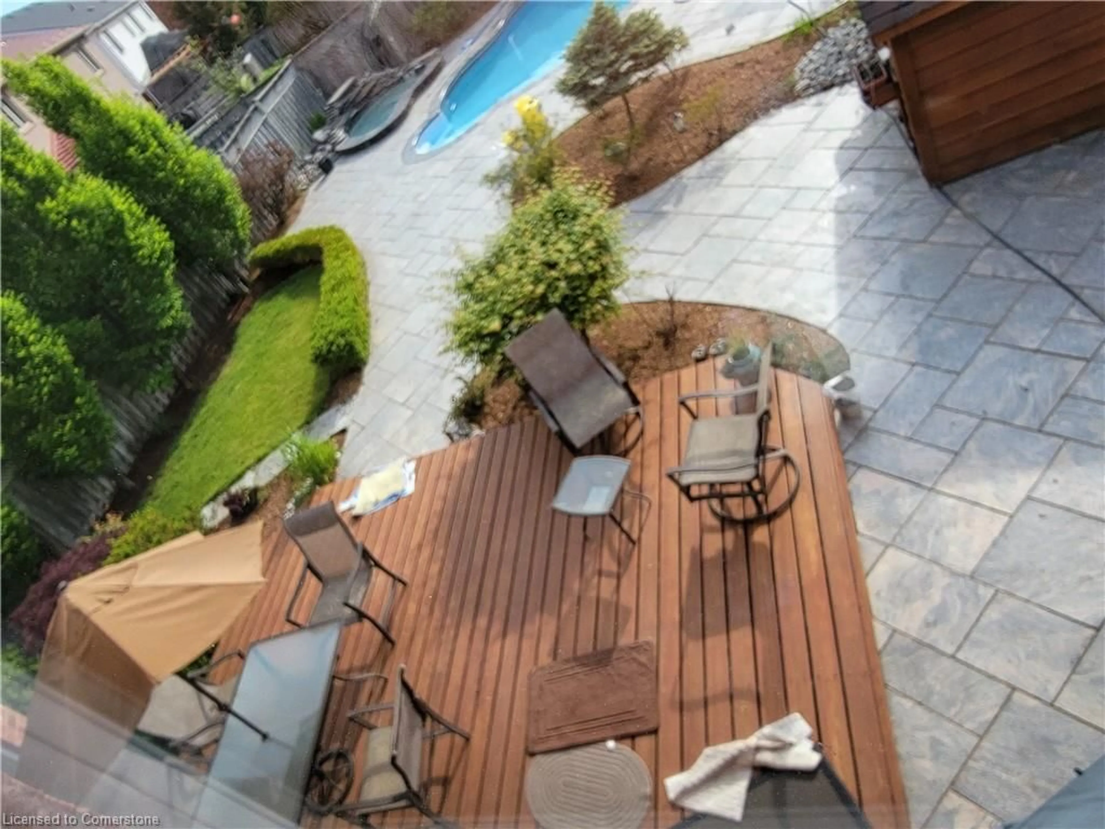 Patio, unknown for 24 Canning Cres, Cambridge Ontario N1T 1X2