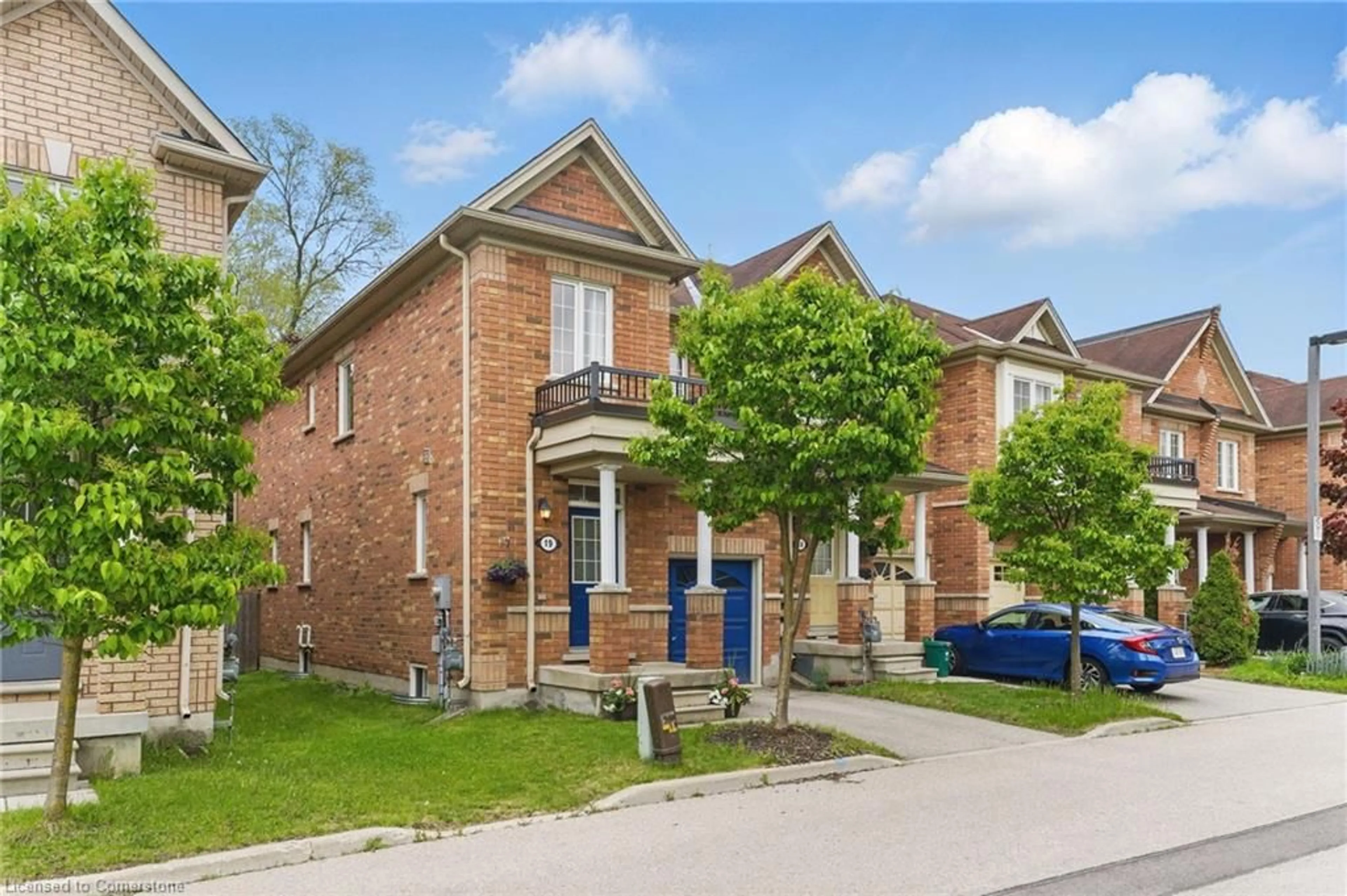 Home with brick exterior material, street for 110 Highland Rd #19, Kitchener Ontario N2M 3S1