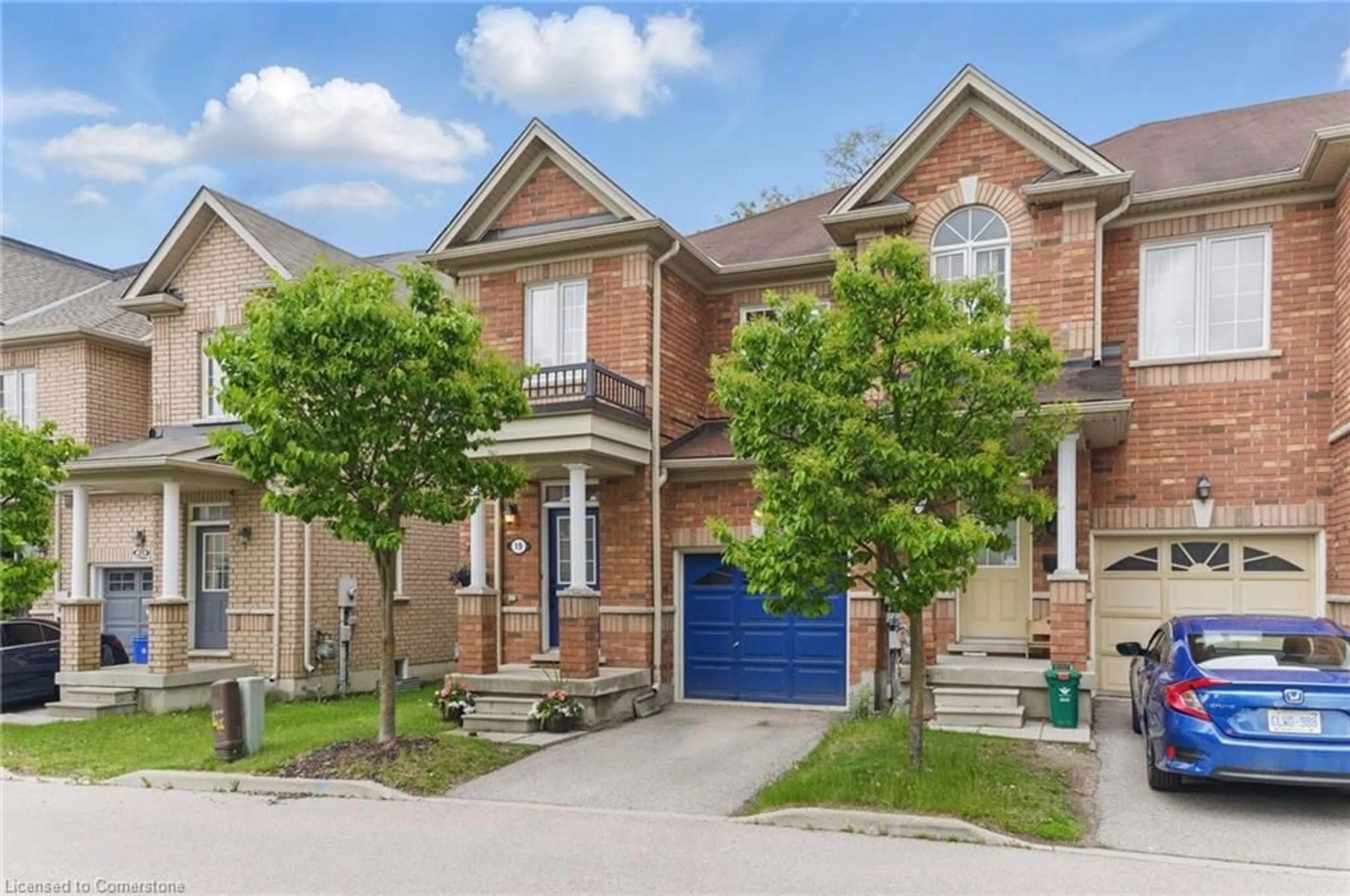 Home with brick exterior material, street for 110 Highland Rd #19, Kitchener Ontario N2M 3S1