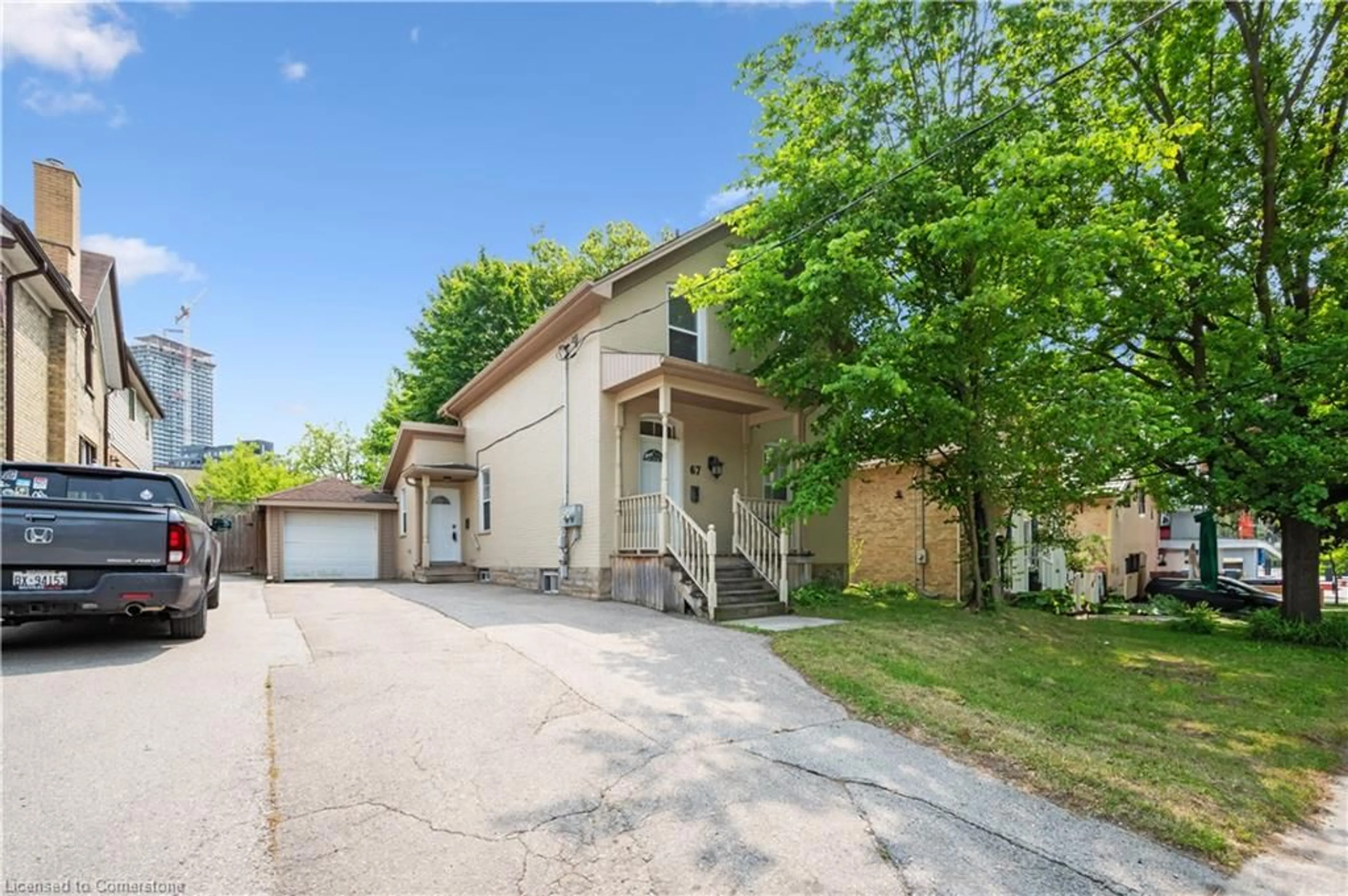 Unknown for 67 Wellington St, Kitchener Ontario N2H 5J5