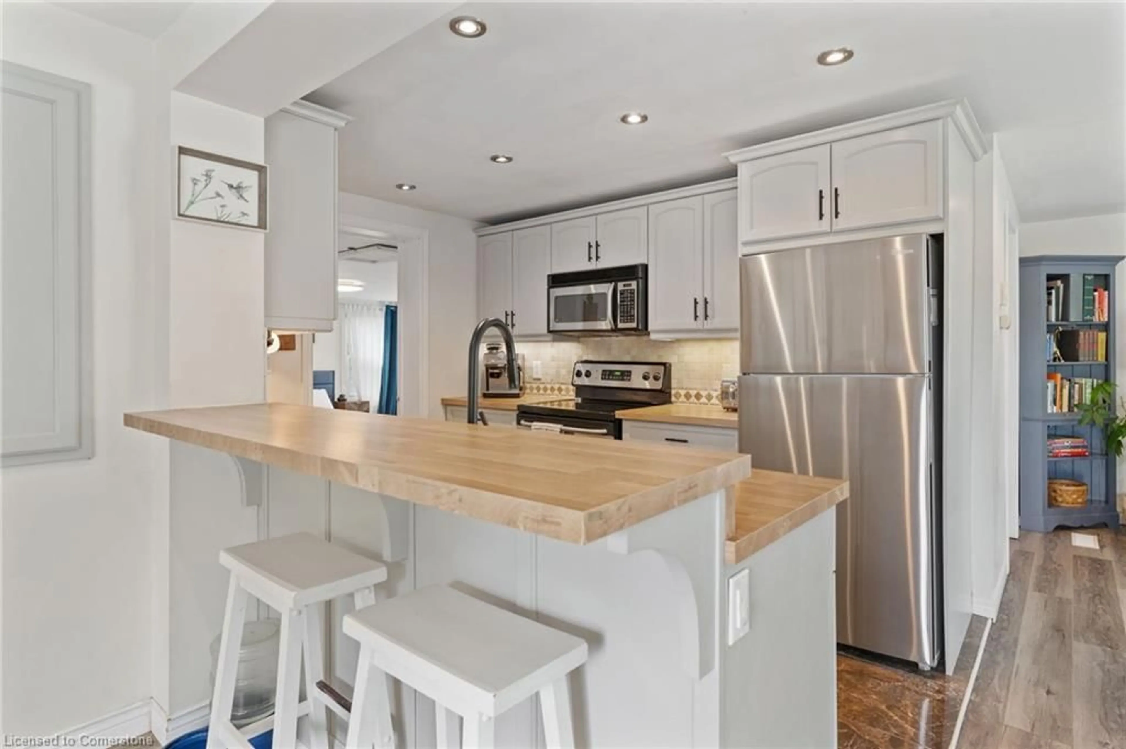Open concept kitchen, ceramic/tile floor for 398 Concession 5 Rd, Fisherville Ontario N0A 1G0