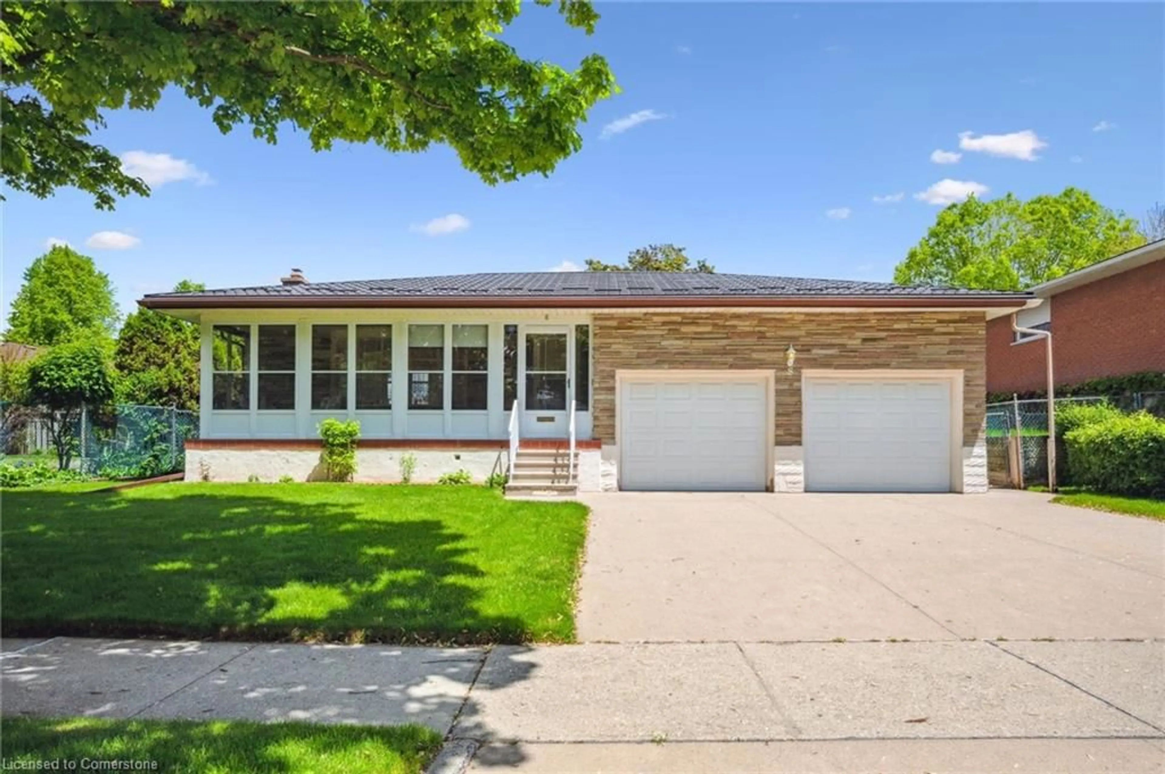 Home with brick exterior material, street for 8 Old York Cres, Kitchener Ontario N2B 3G3