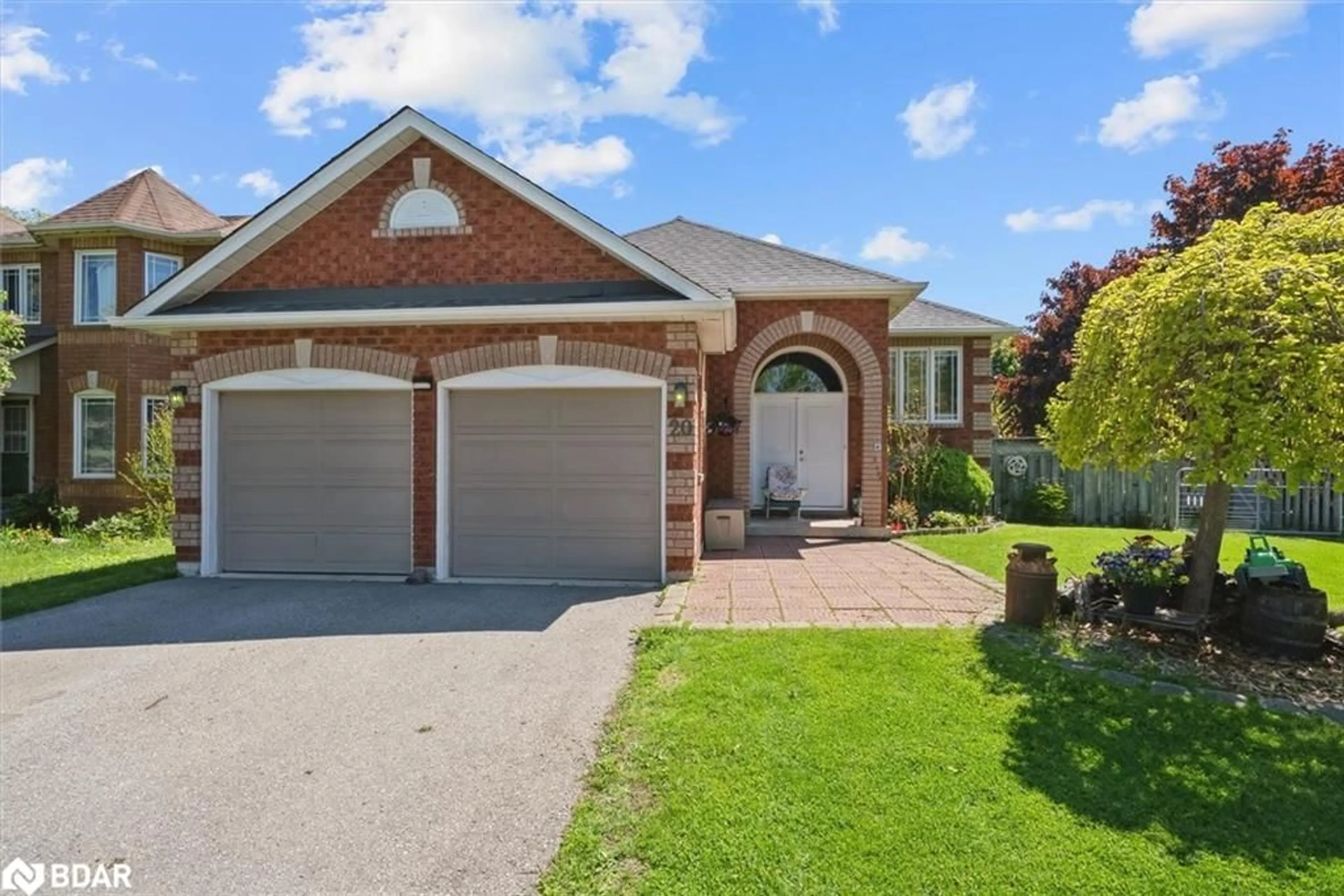 Home with brick exterior material, street for 20 Fairwood Dr, Keswick Ontario L4P 3X6